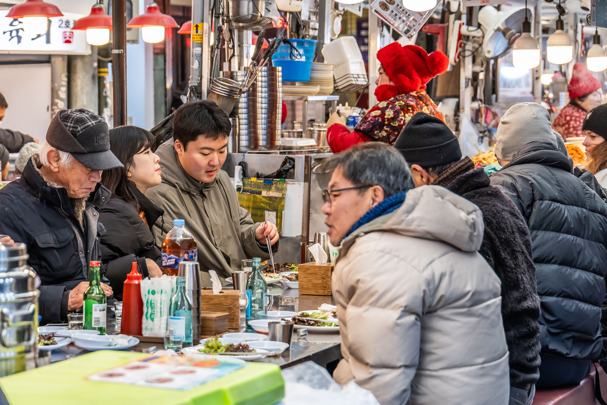 사회;세태;명절;명절스케치;설날;설전통시장스케치;광장시장;설제수용품구매;설명절;설장보기