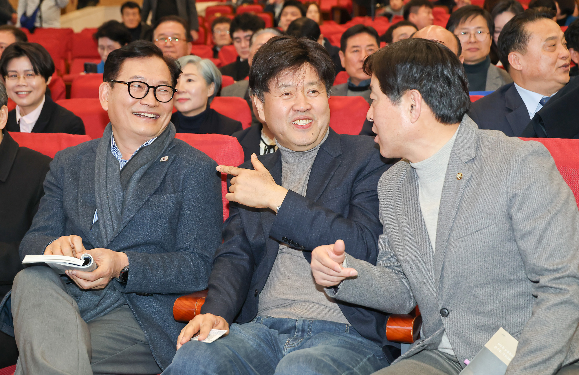 대통령의 쓸모;김용;출판;토크 콘서트