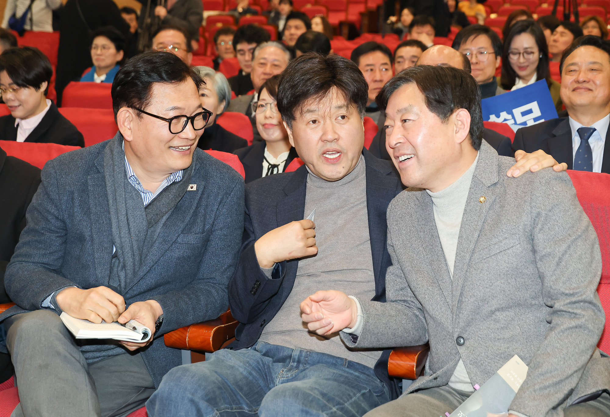 대통령의 쓸모;김용;출판;토크 콘서트