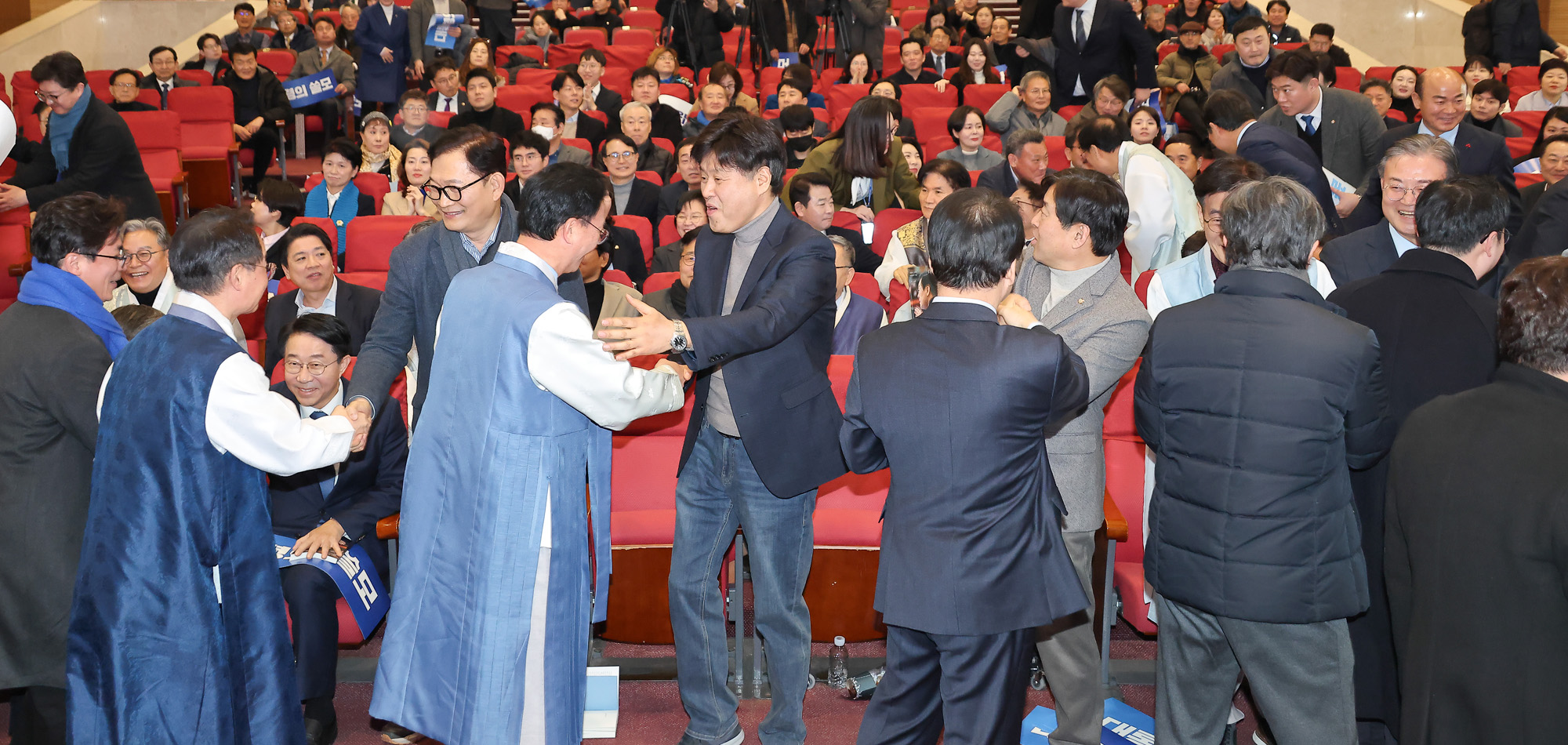 대통령의 쓸모;김용;출판;토크 콘서트