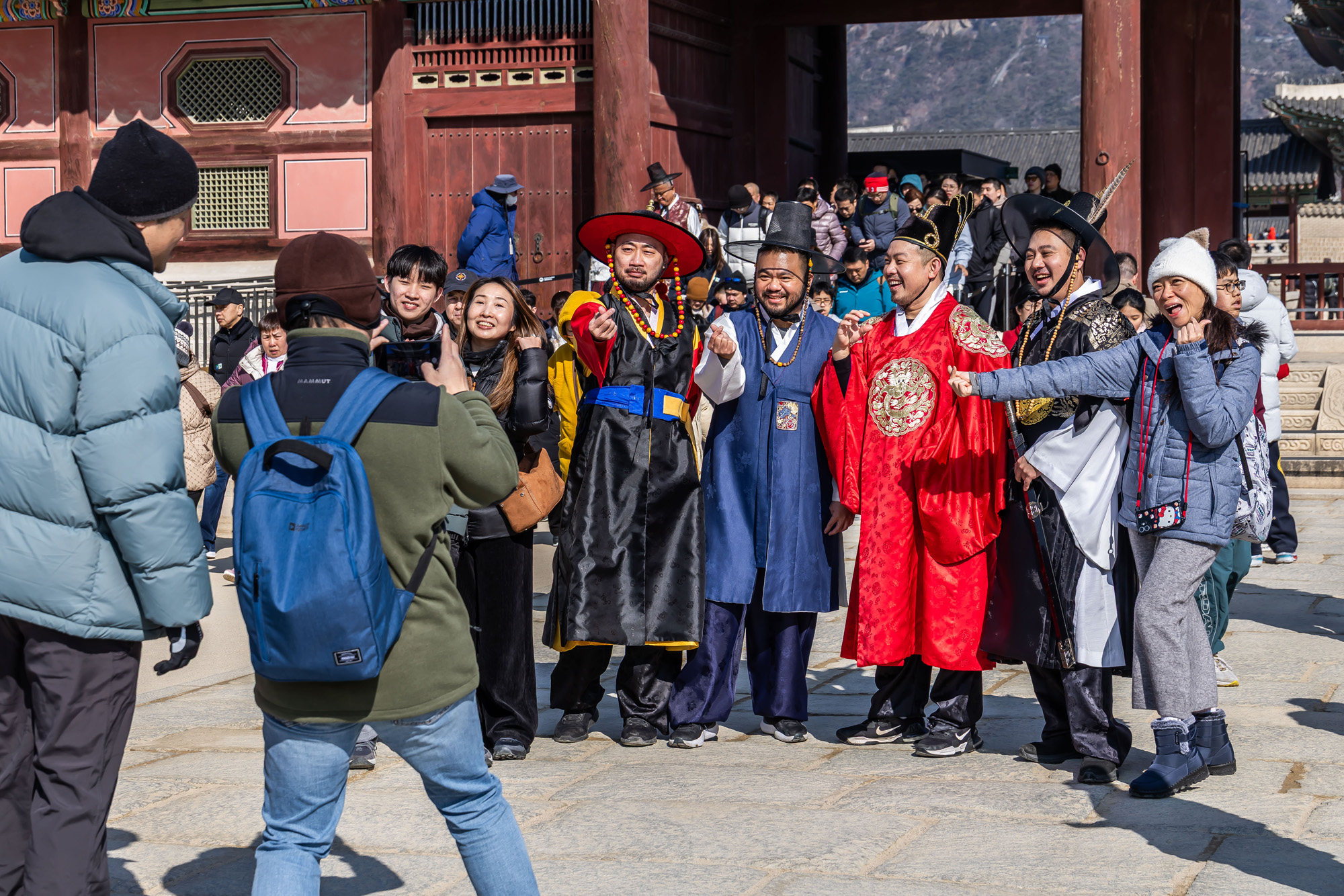 사회;세태;경복궁;설연휴경복궁무료개방;설연휴인파스케치;경복궁관람객인파스케치