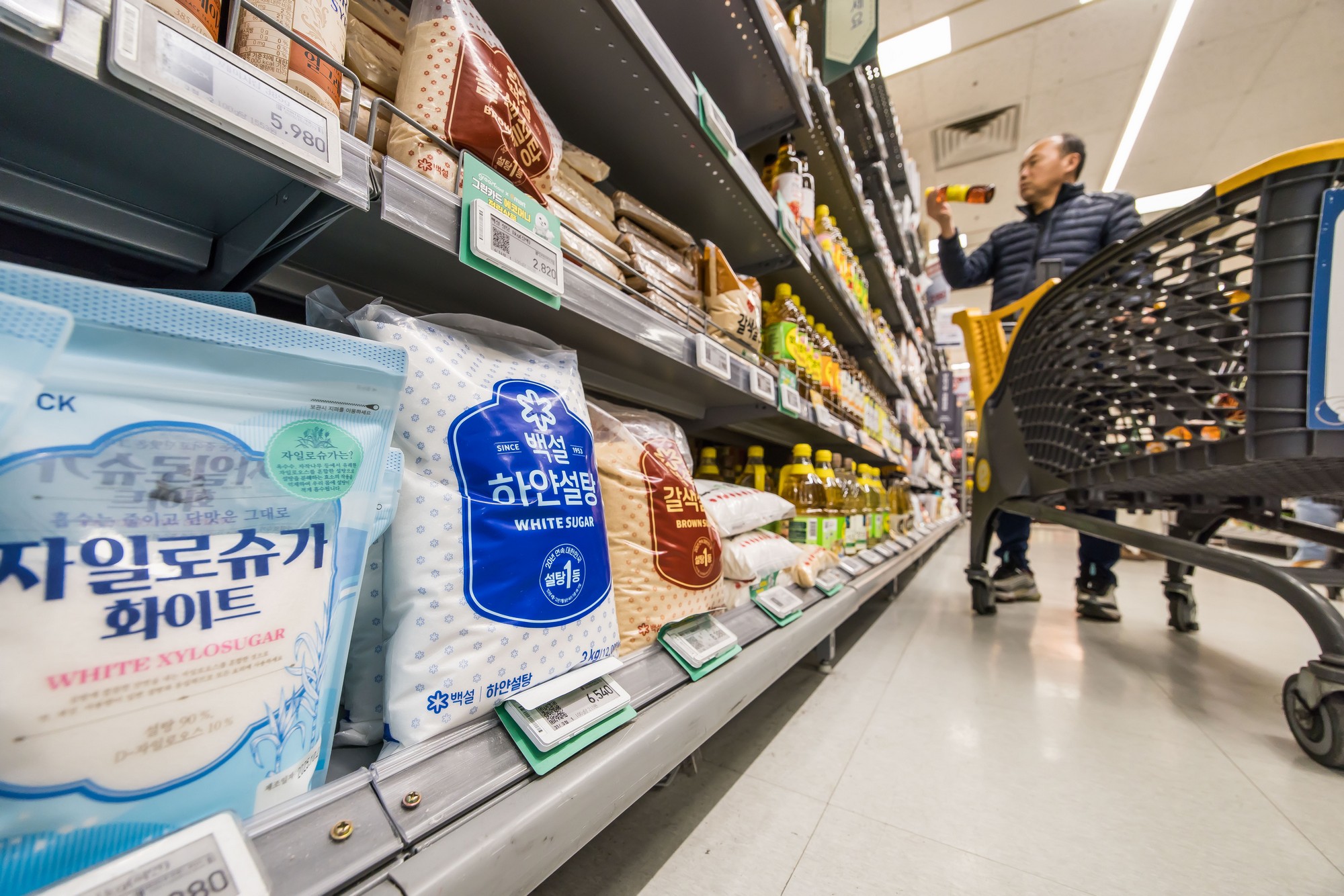 경제;설탕부담금;대형마트설탕매대;대형마트음료수매대;제로콜라;제로사이다;설탕과장금;설탕가격담합