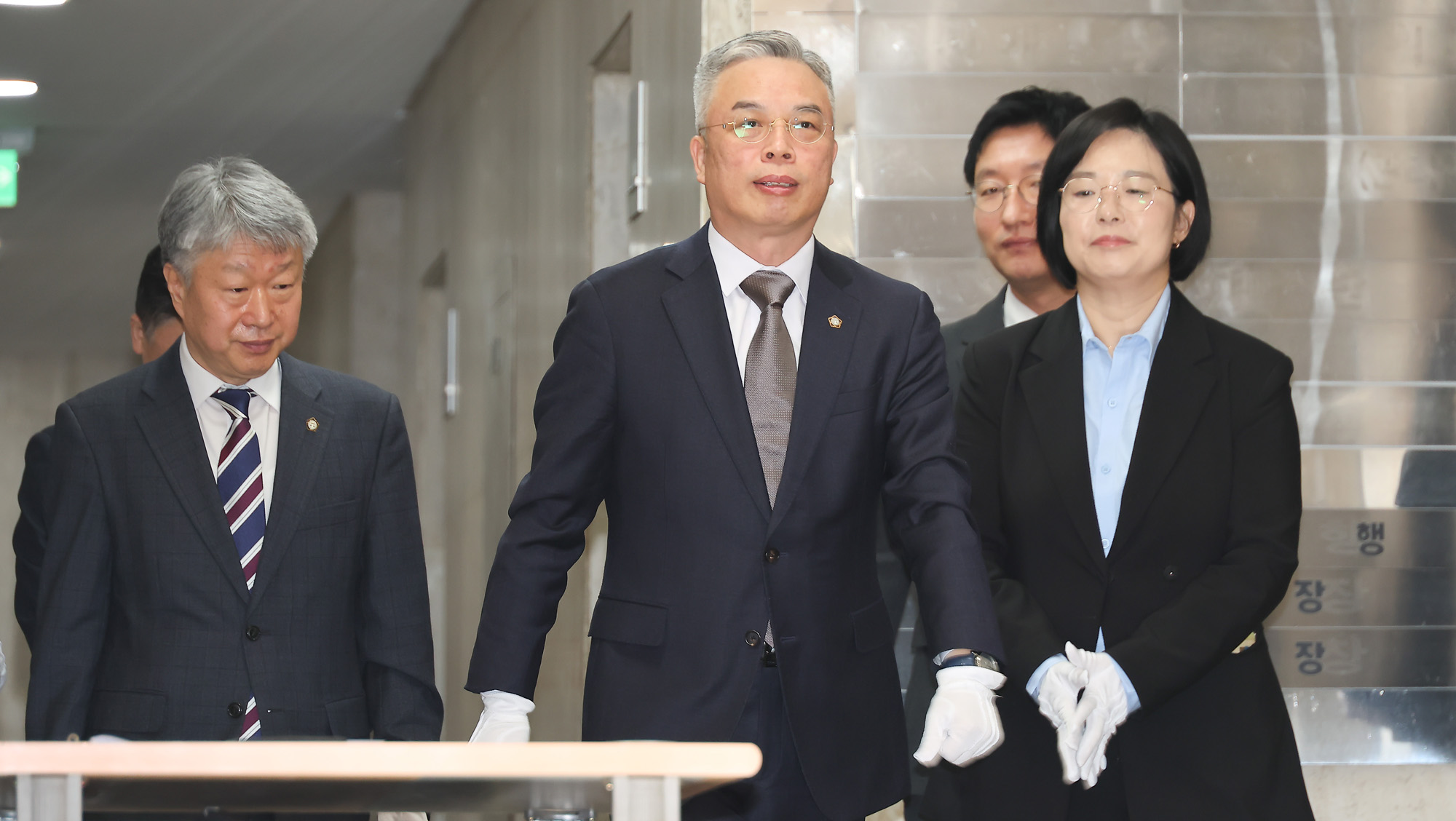 윤석열;김건희;내란;외환;국정농단;진상규명;특별검사;현판식;권창영