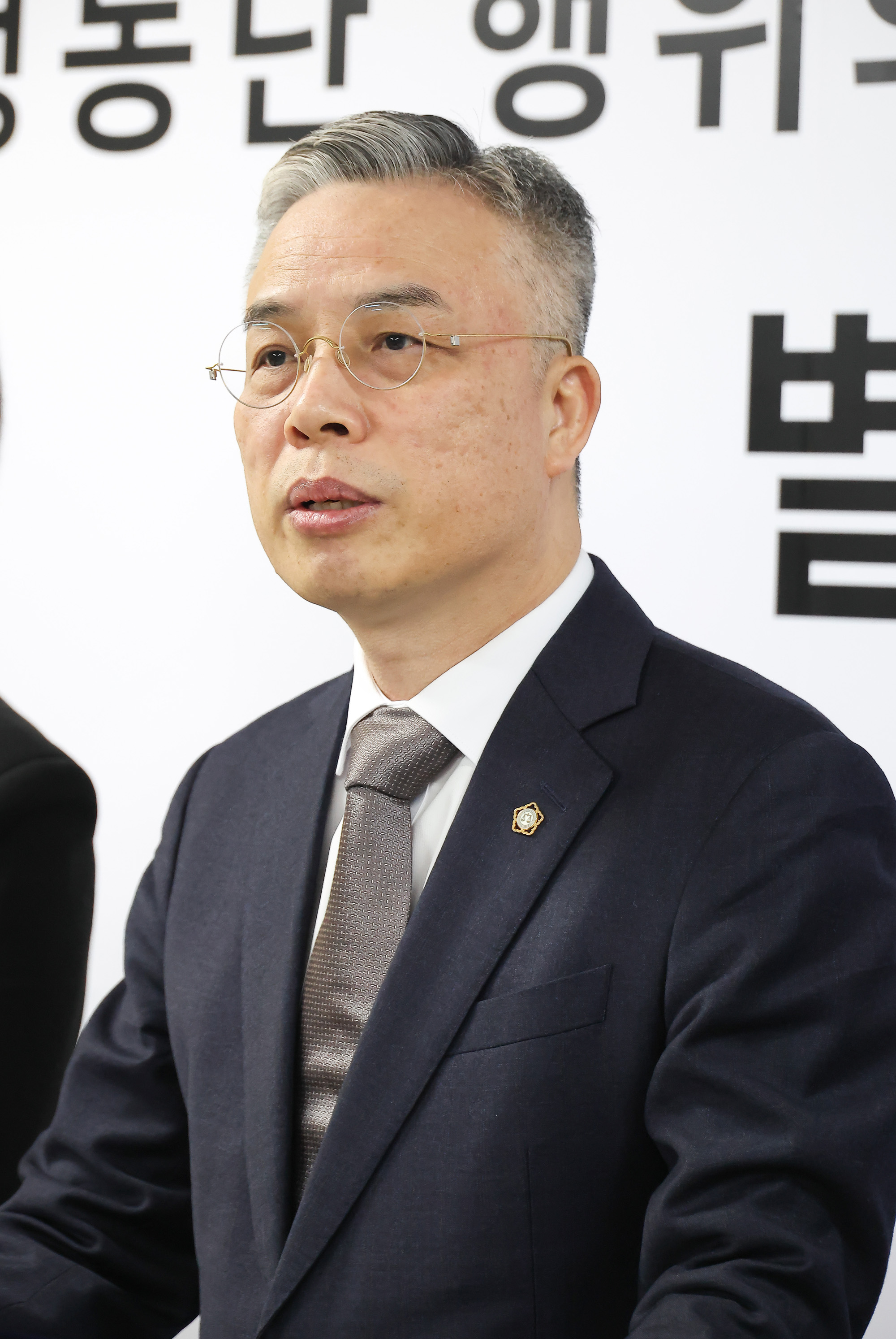 윤석열;김건희;내란;외환;국정농단;진상규명;특별검사;현판식;권창영