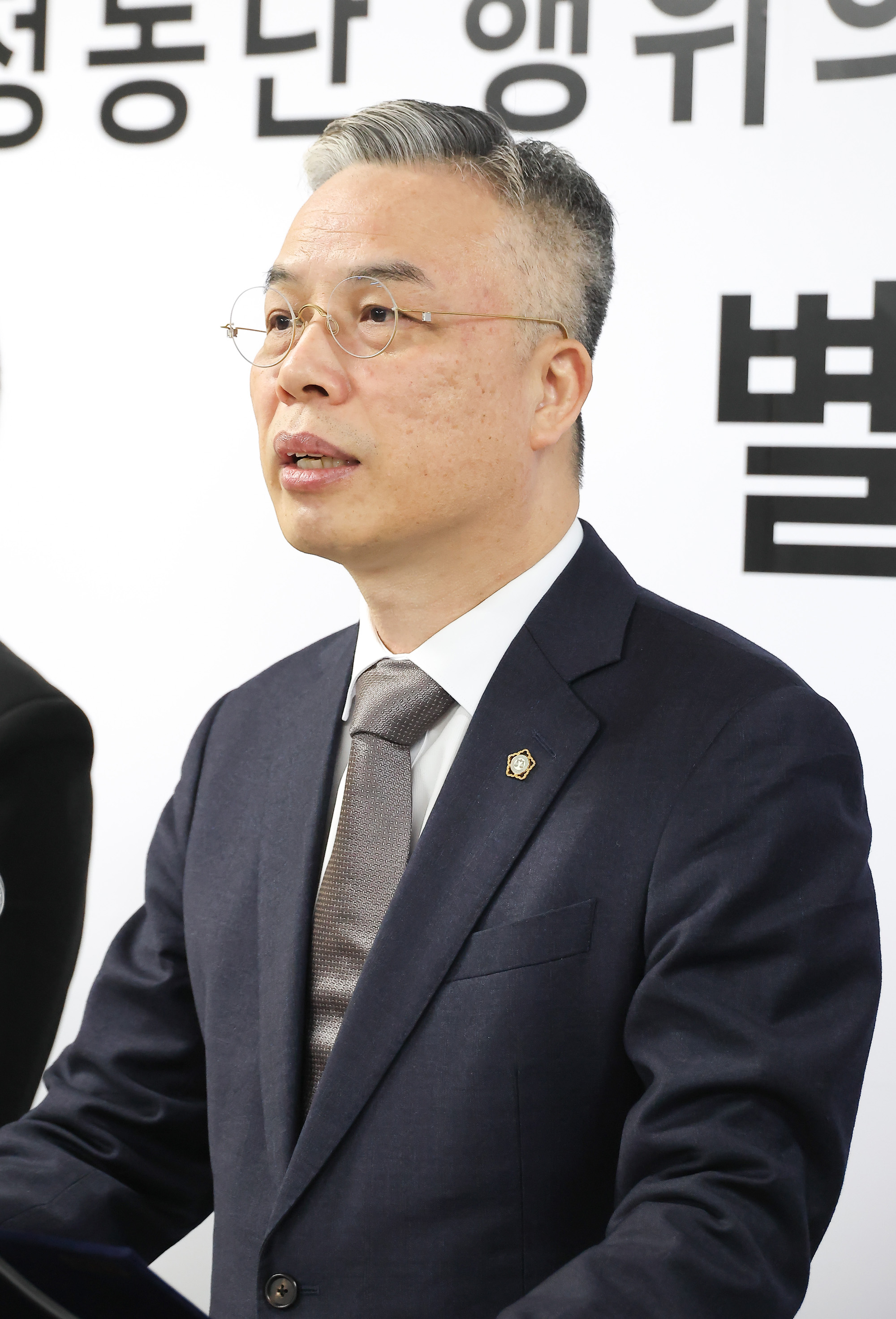 윤석열;김건희;내란;외환;국정농단;진상규명;특별검사;현판식;권창영