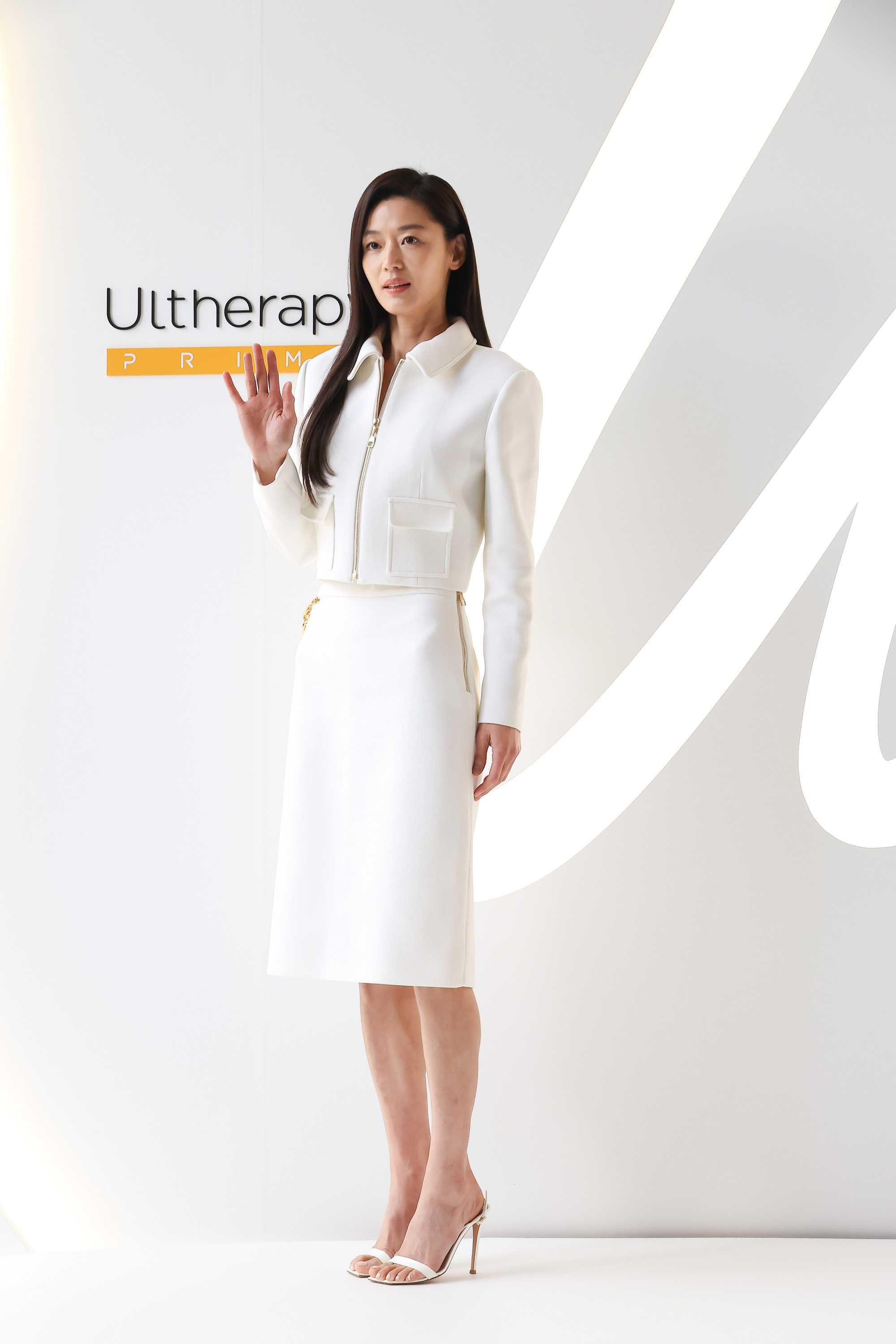 멜츠;에스테틱;스 코리아;전지현