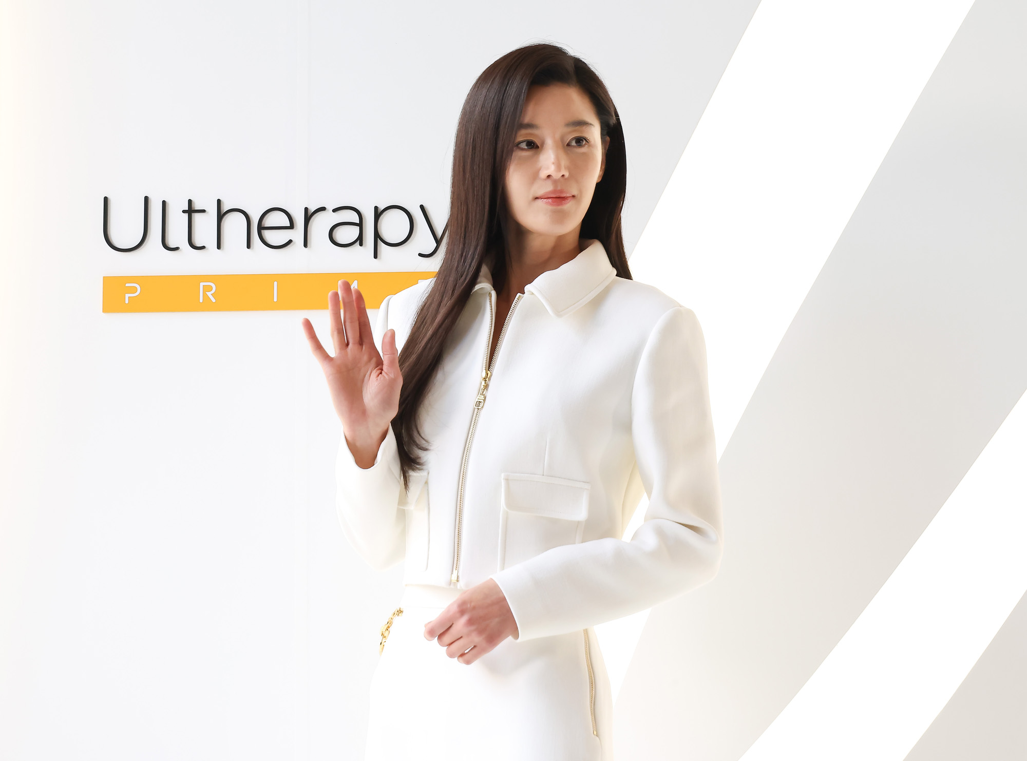 멜츠;에스테틱;스 코리아;전지현