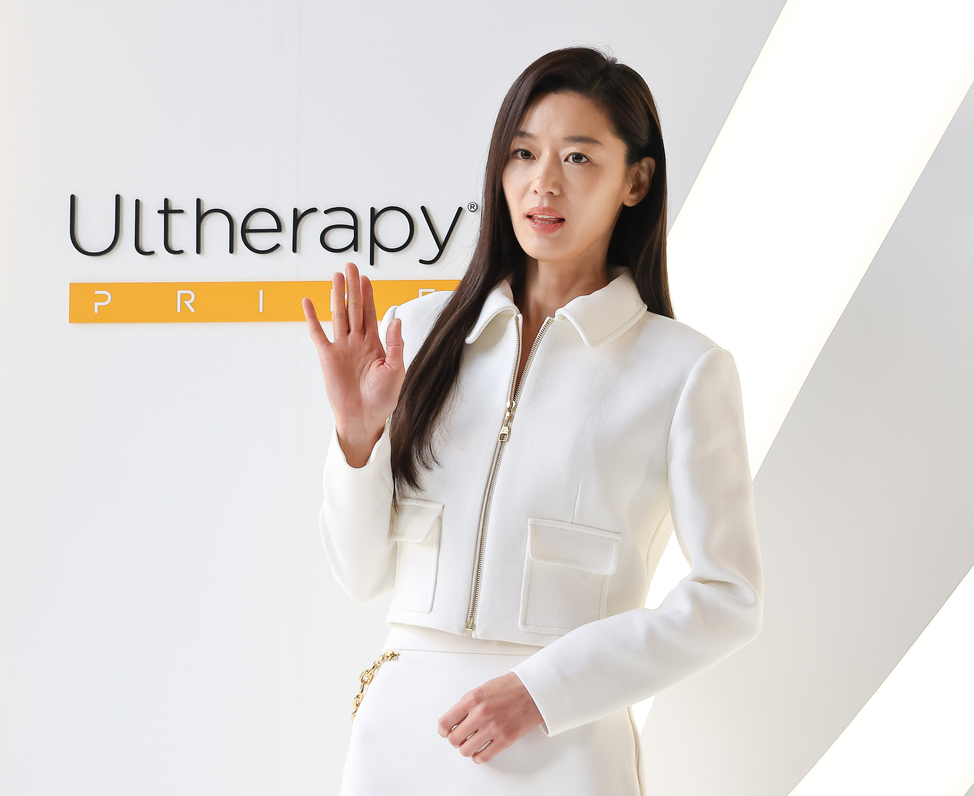 멜츠;에스테틱;스 코리아;전지현