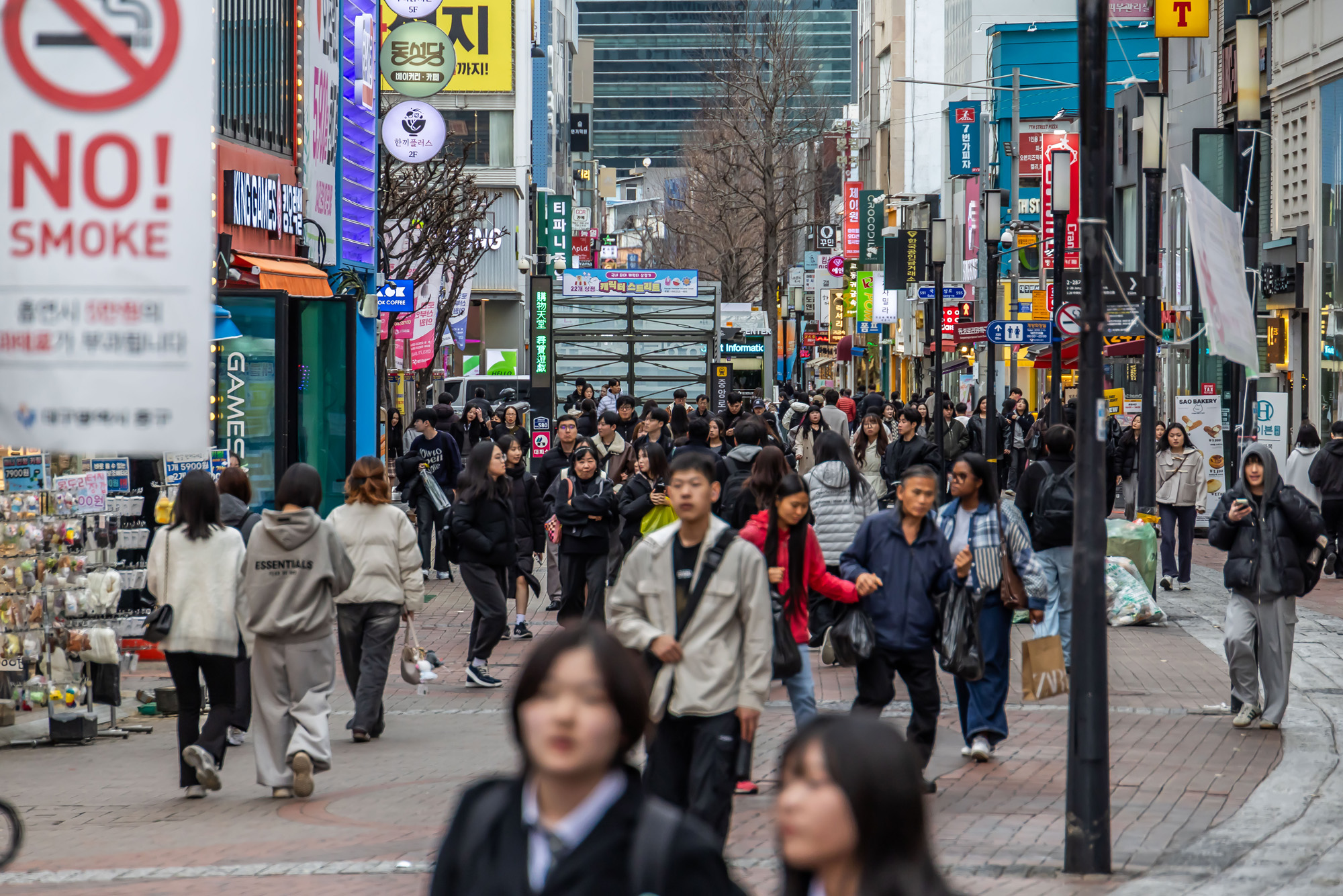 정치;영남권민심;국민의힘텃밭;국민의힘TK민심;대구민심;대구서문시장;대구동성로;동대구역;보수지역민심;보수의심장대구;보수의방어선대구