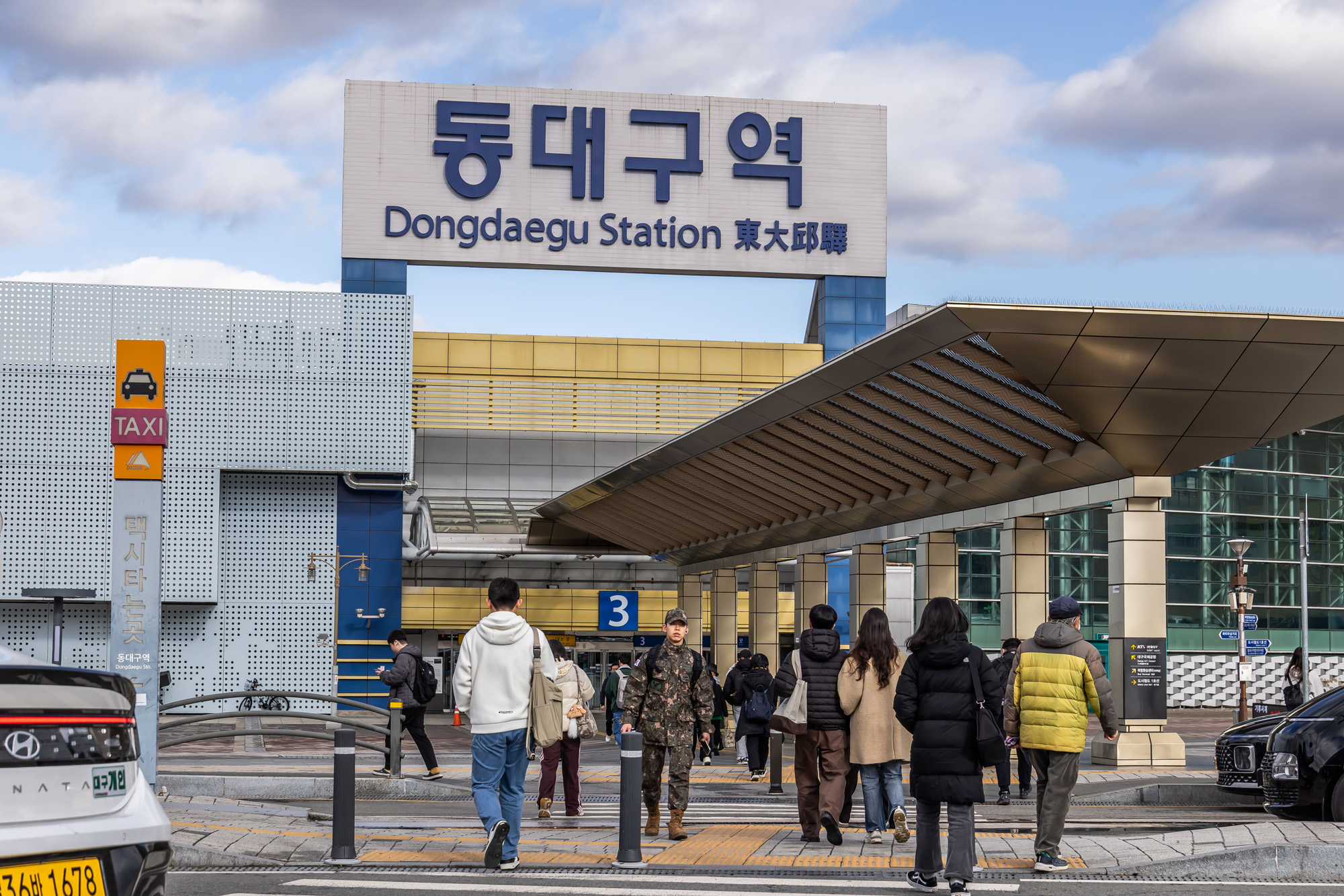 정치;영남권민심;국민의힘텃밭;국민의힘TK민심;대구민심;대구서문시장;대구동성로;동대구역;보수지역민심;보수의심장대구;보수의방어선대구