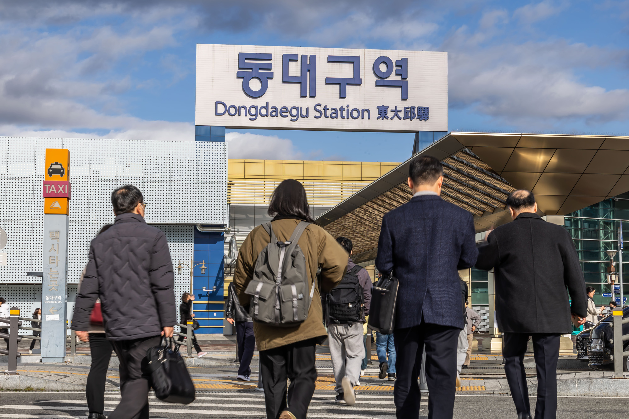 정치;영남권민심;국민의힘텃밭;국민의힘TK민심;대구민심;대구서문시장;대구동성로;동대구역;보수지역민심;보수의심장대구;보수의방어선대구
