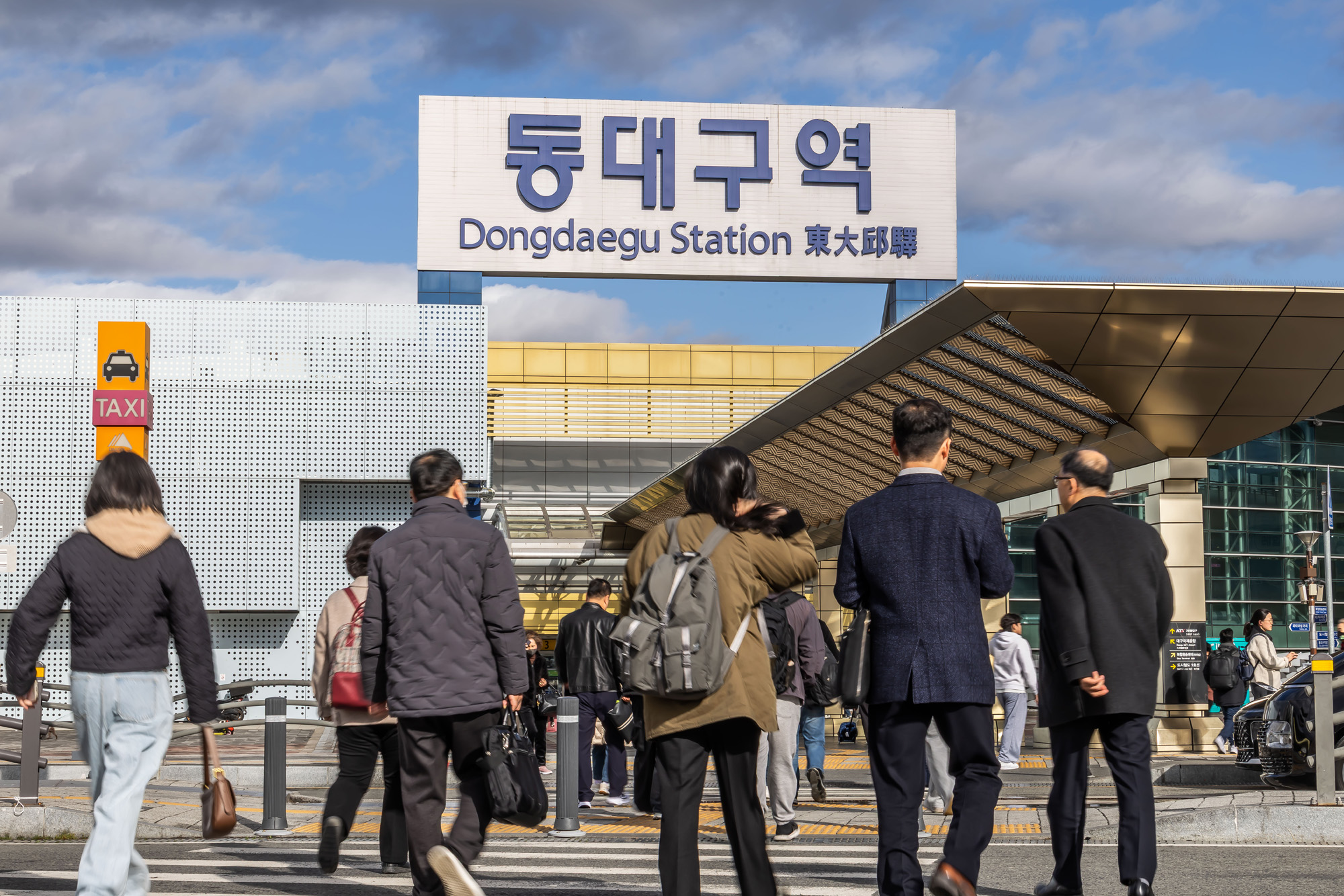 정치;영남권민심;국민의힘텃밭;국민의힘TK민심;대구민심;대구서문시장;대구동성로;동대구역;보수지역민심;보수의심장대구;보수의방어선대구