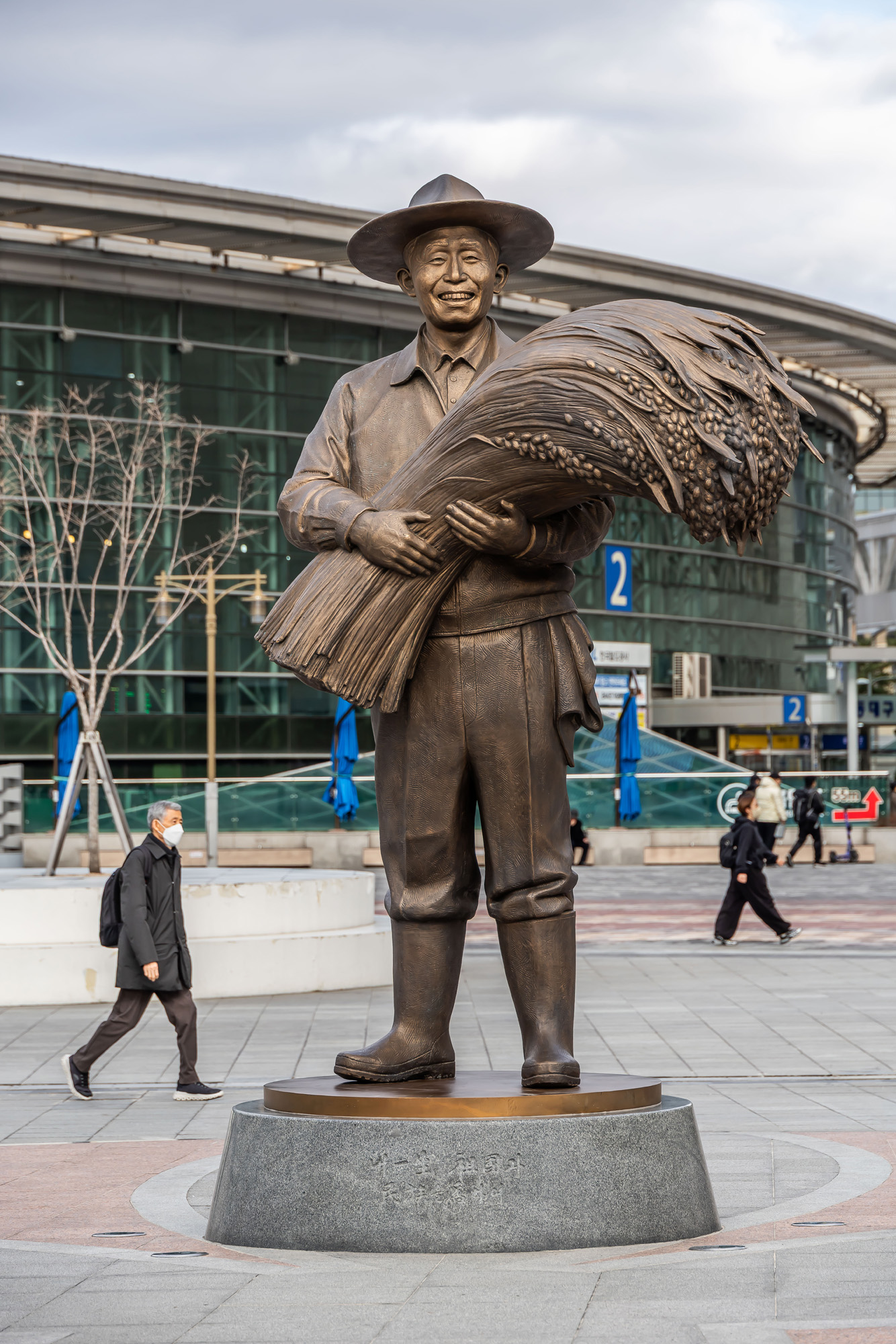 정치;영남권민심;국민의힘텃밭;국민의힘TK민심;대구민심;대구서문시장;대구동성로;동대구역;보수지역민심;보수의심장대구;보수의방어선대구