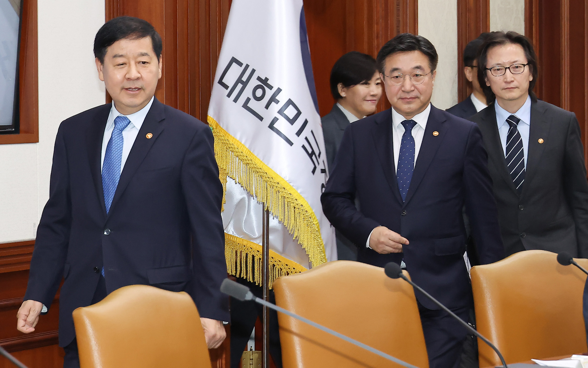 민생물가;유류세;유류가;중동사태;원유;석유;휘발유