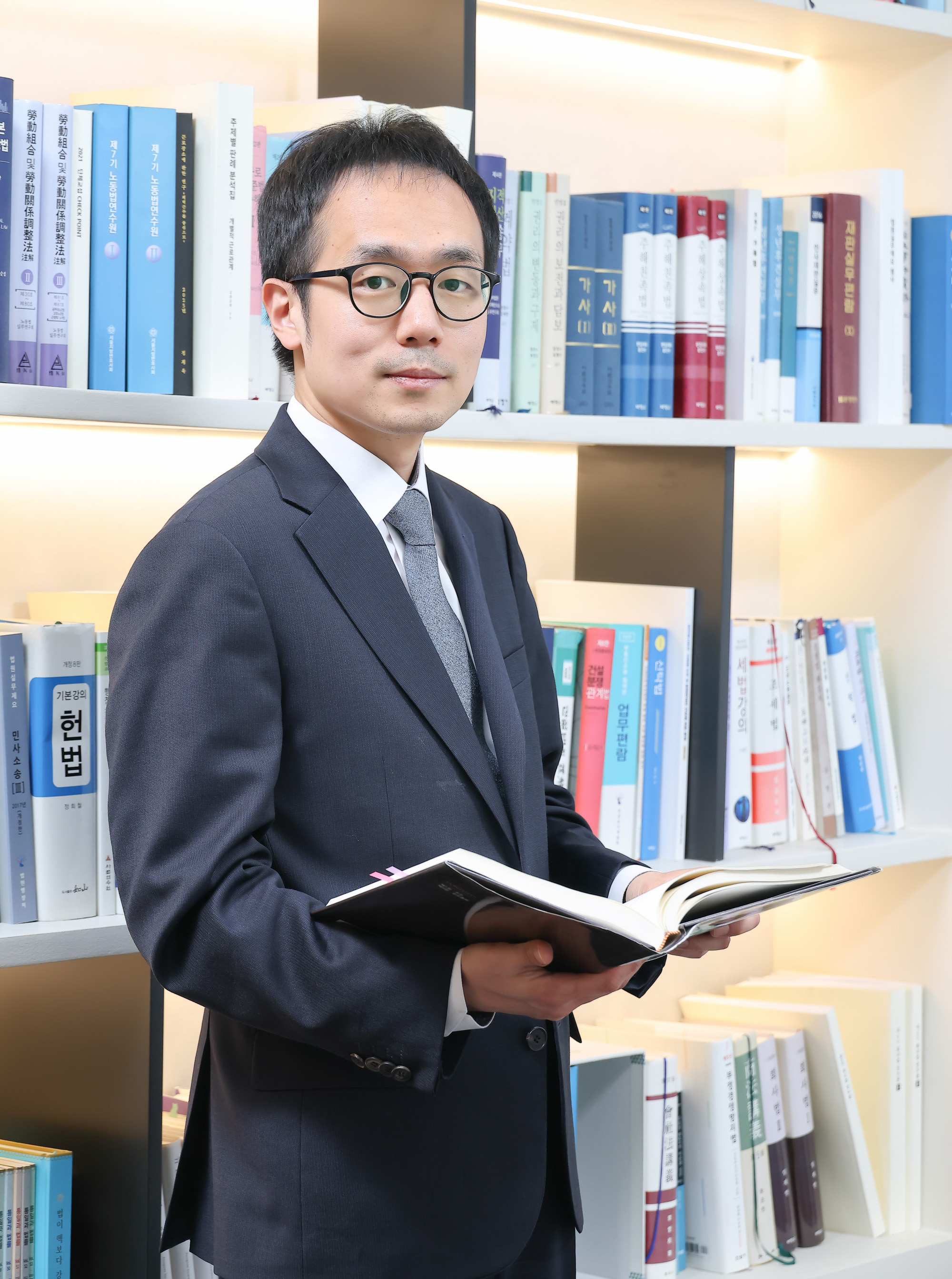 이영훈;서울남부지검;검사;법무법인;위온;변호사