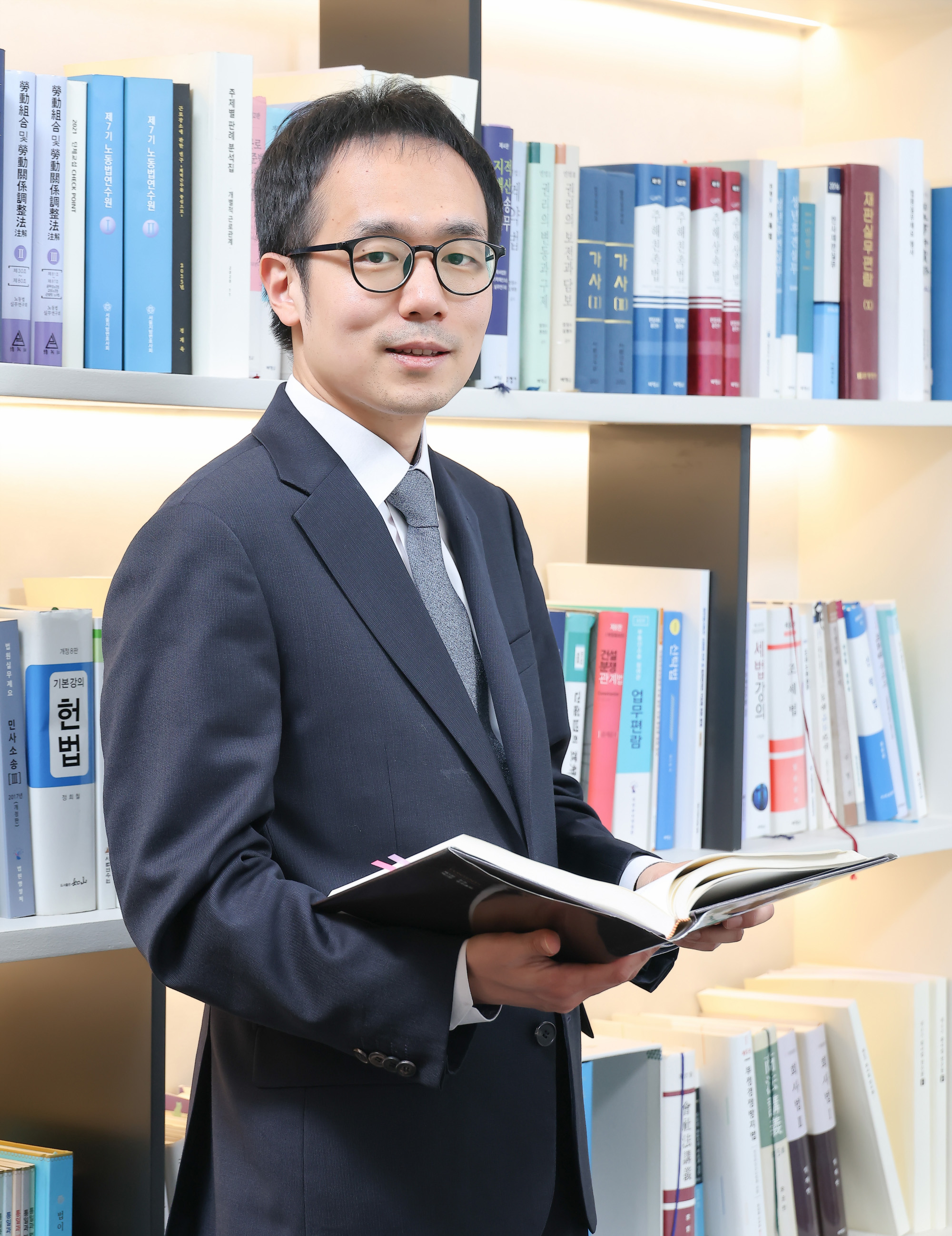 이영훈;서울남부지검;검사;법무법인;위온;변호사