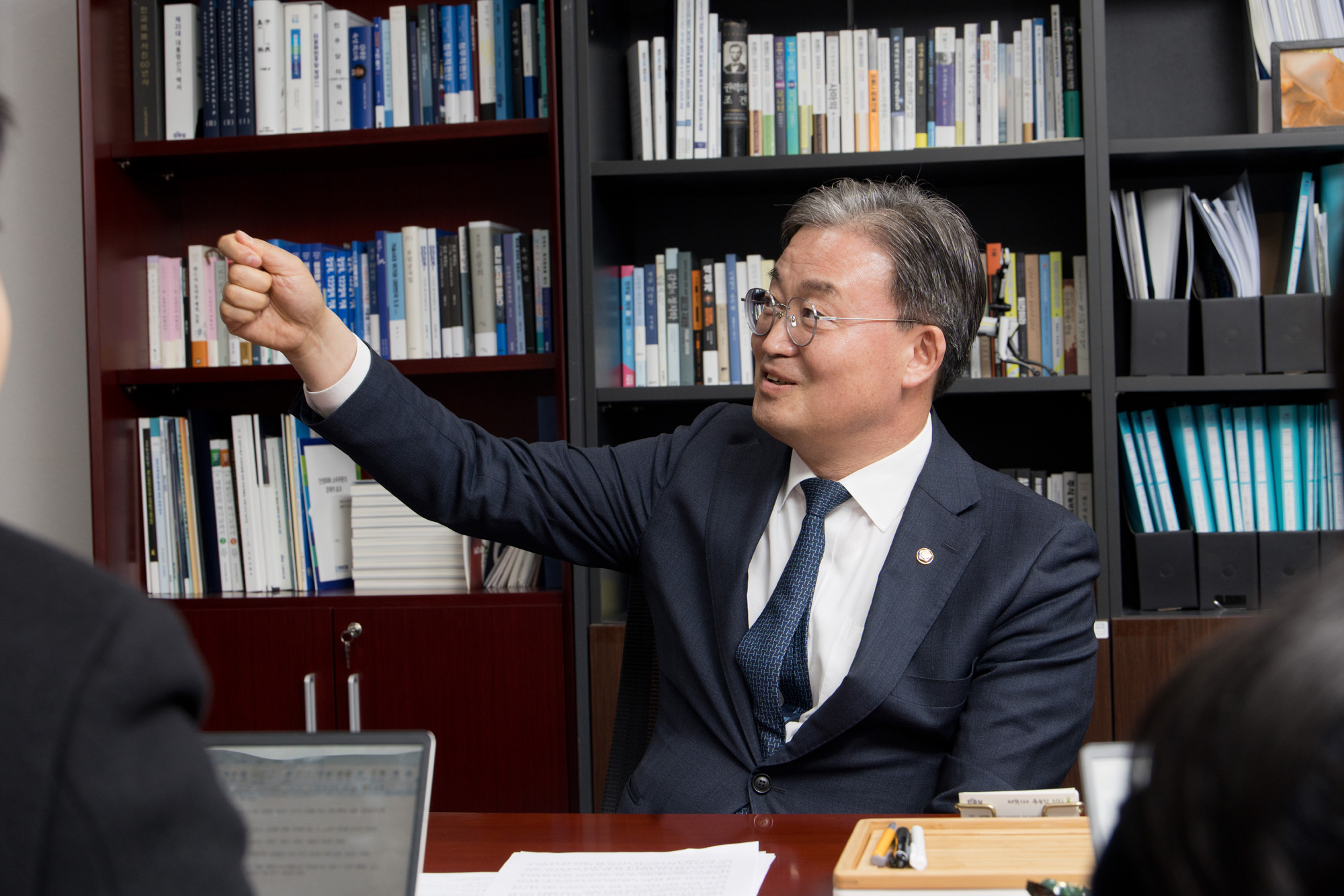 정치;정당;더불어민주당;이연희;국회의원