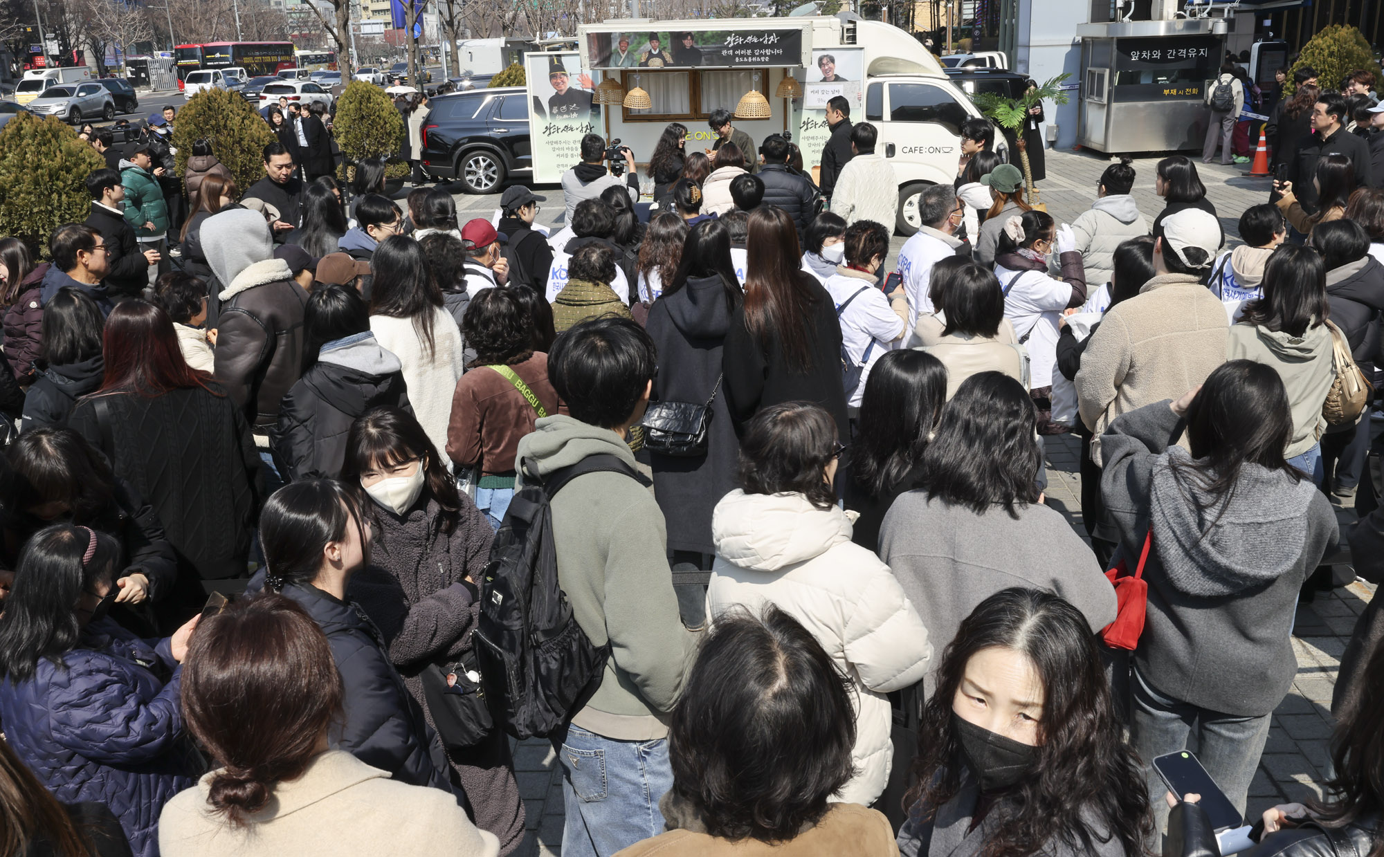 장항준;장항준감독;왕과사는남자;영화;영화천만관객;왕과사는남자영화