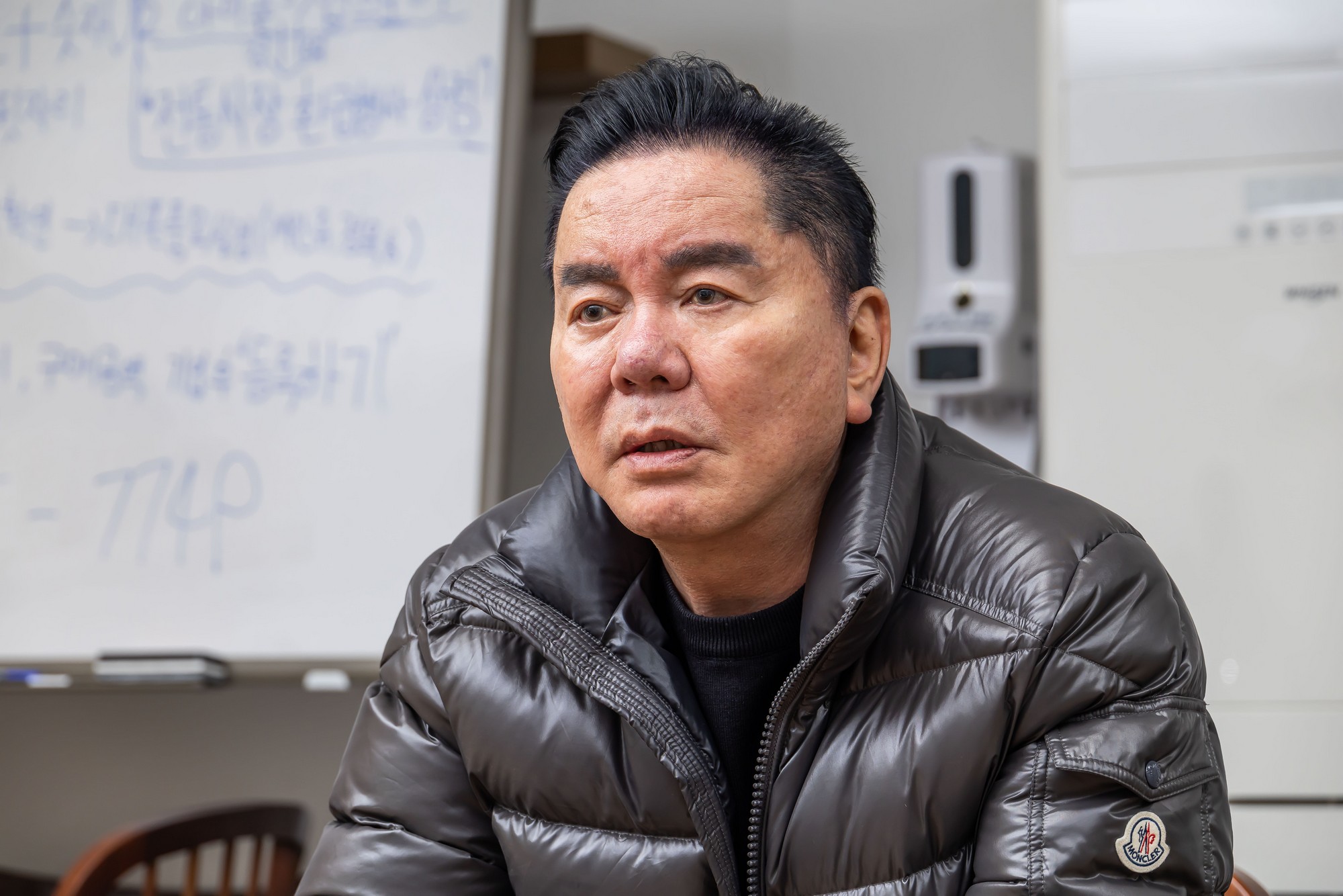 인물;연예;코미디언;개그맨;영화감독;심형래;영구TV;심형래영구;영구오부리;심형래감독인터뷰;인왕시장