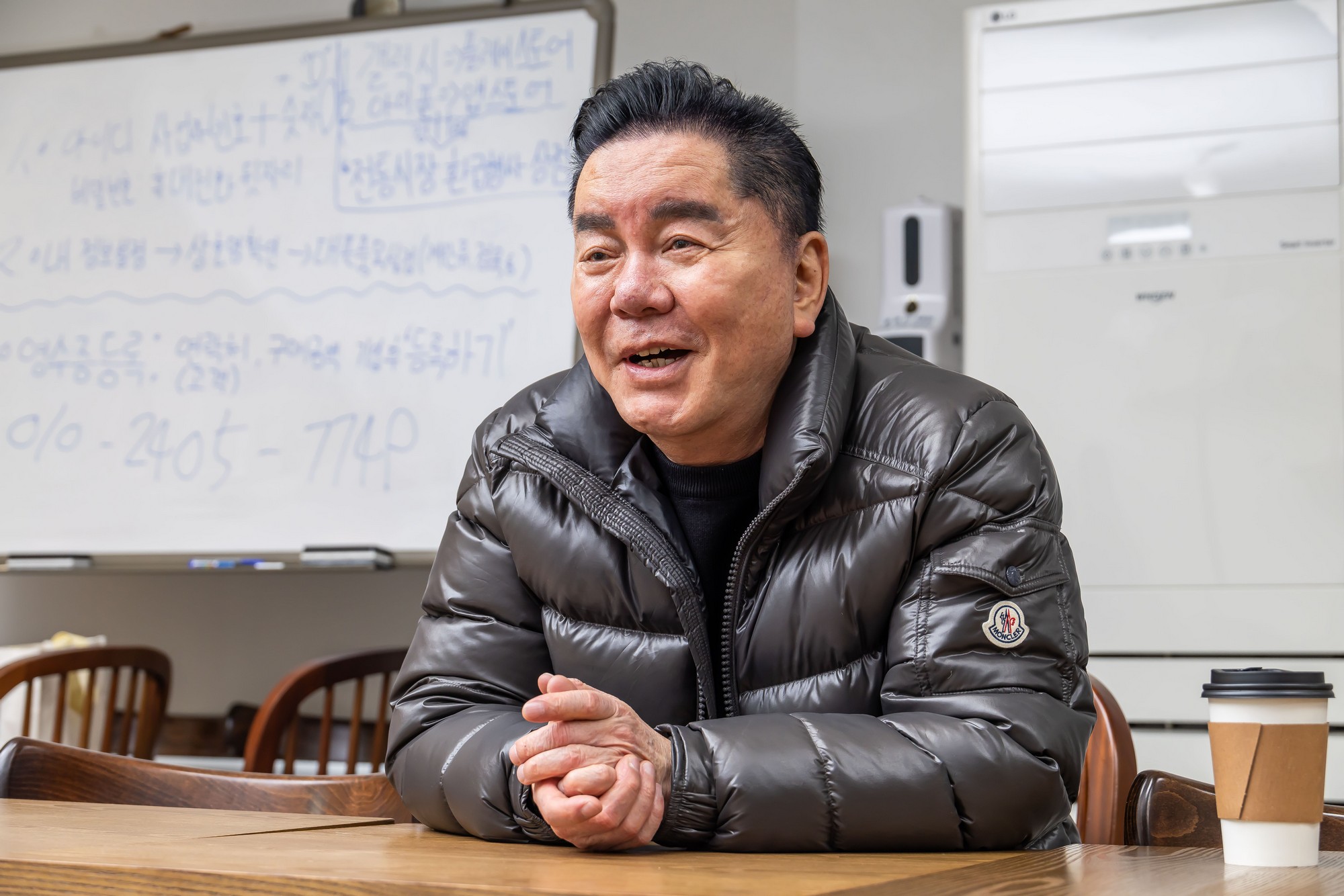 인물;연예;코미디언;개그맨;영화감독;심형래;영구TV;심형래영구;영구오부리;심형래감독인터뷰;인왕시장