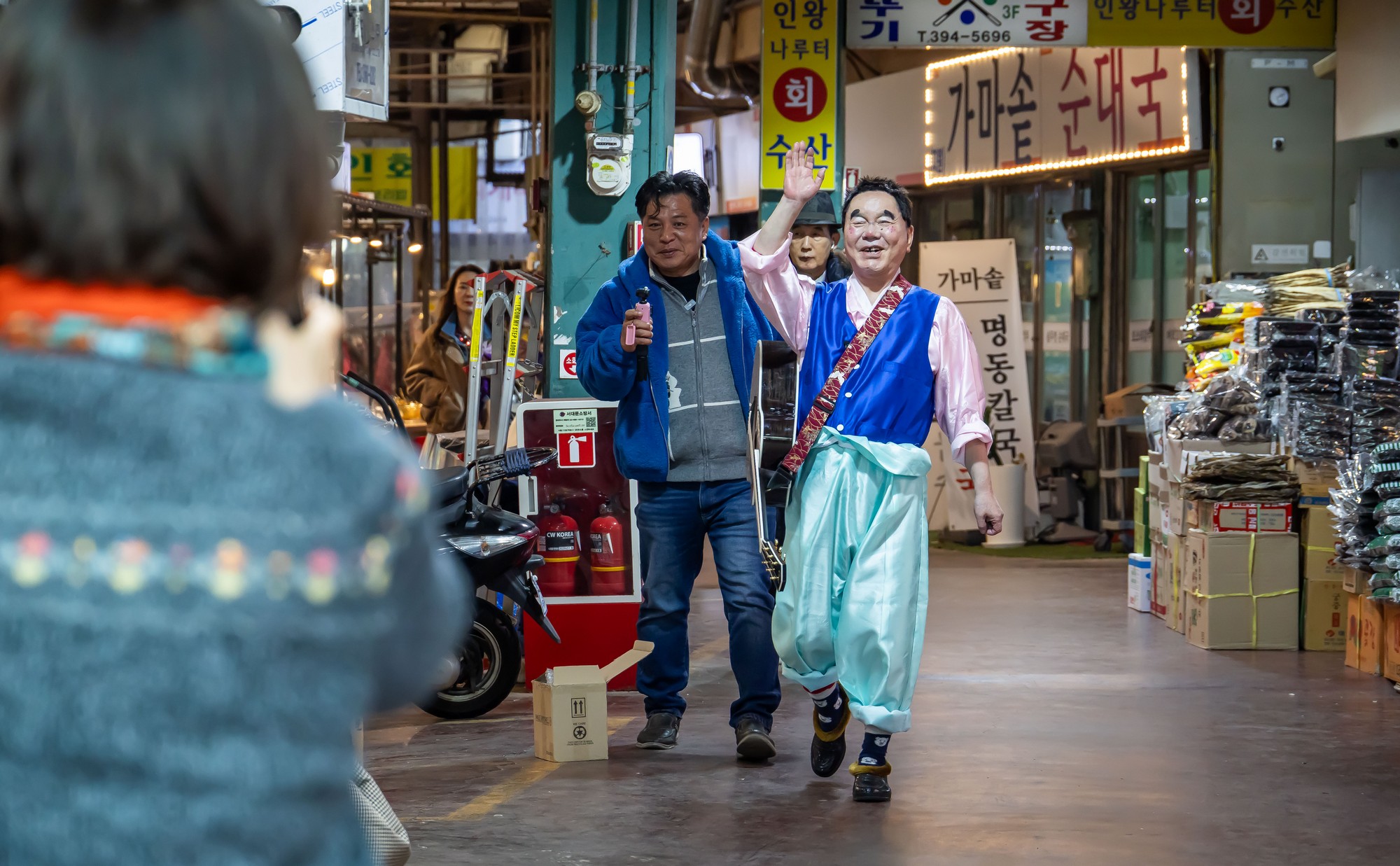 인물;연예;코미디언;개그맨;영화감독;심형래;영구TV;심형래영구;영구오부리;심형래감독인터뷰;인왕시장