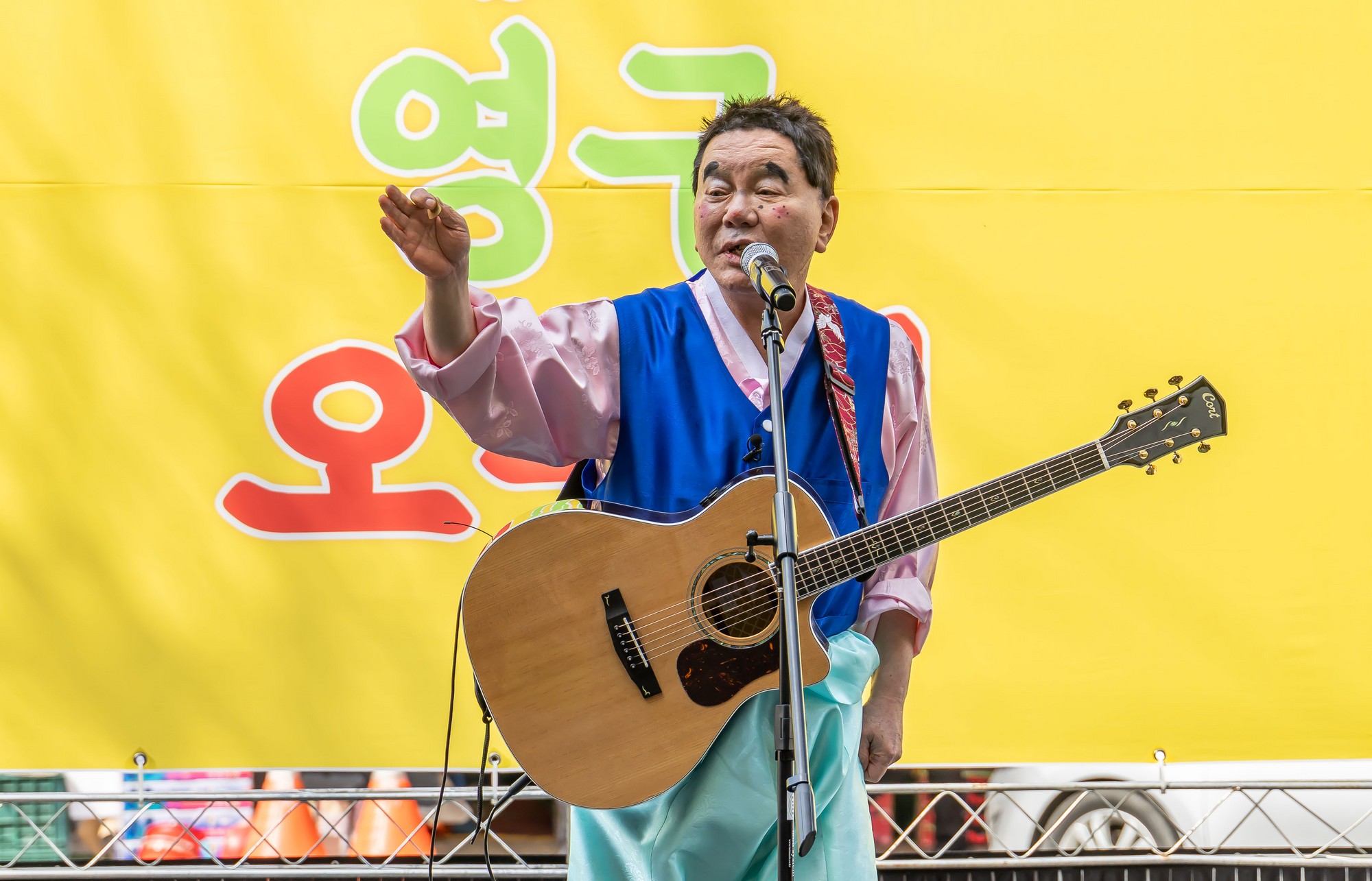 인물;연예;코미디언;개그맨;영화감독;심형래;영구TV;심형래영구;영구오부리;심형래감독인터뷰;인왕시장