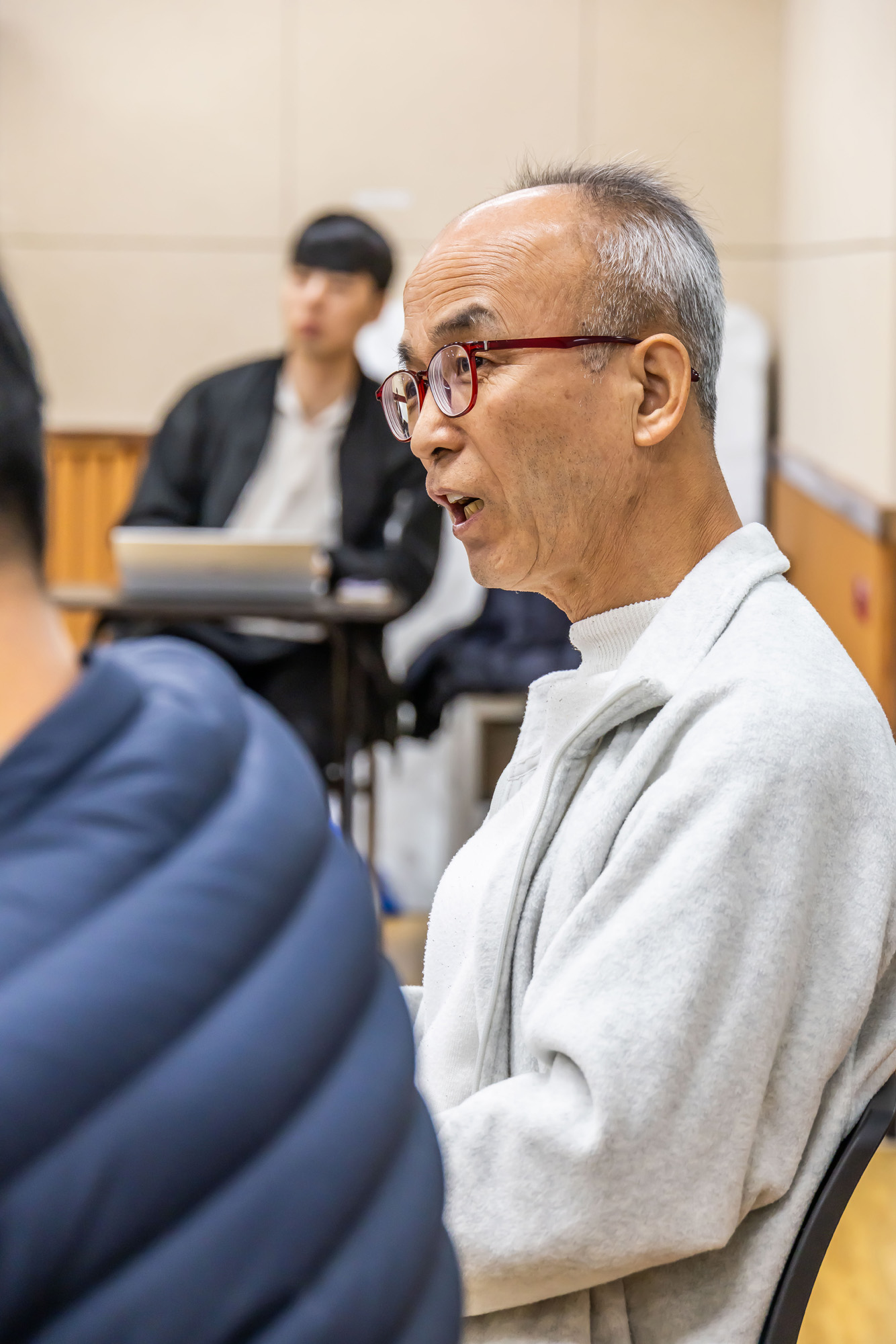 사회;세태;남성고독사;5060남성고독사;중장년1인남성가구;신정종합사회복지관;5060남성음악테라피;5060남성밴드연습