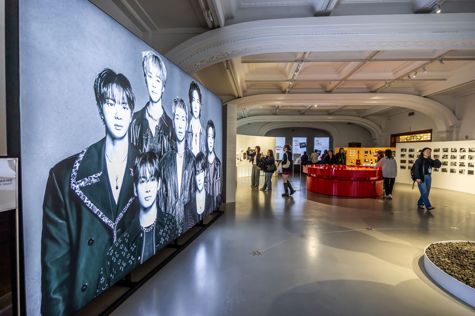 연예;방송;가수;스타;K팝;BTS;방탄소년단;하이브;BTS팝업스토어;신세계백화점더헤리티지;방탄소년단정규5집발매기념팝업