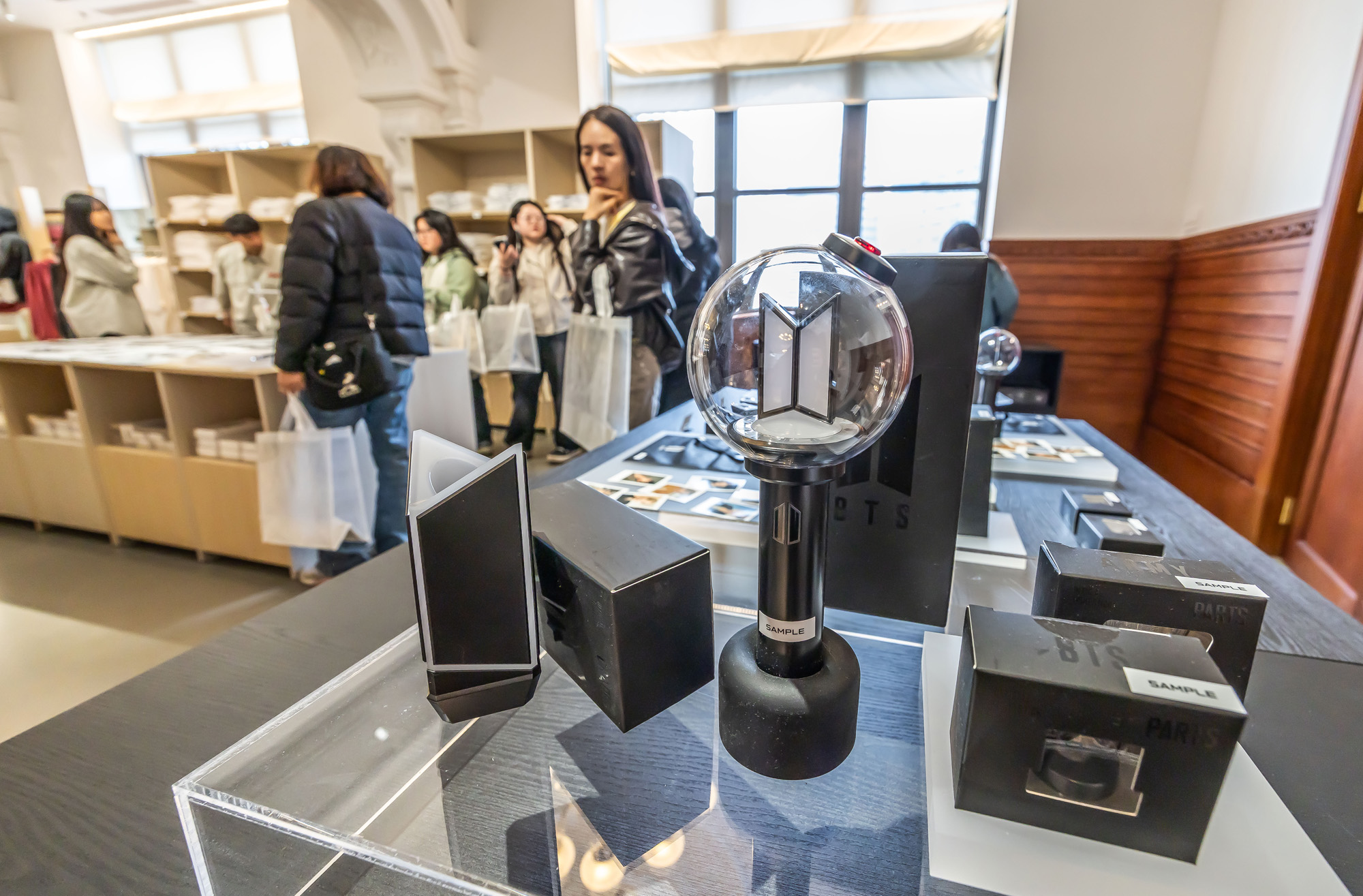 연예;방송;가수;스타;K팝;BTS;방탄소년단;하이브;BTS팝업스토어;신세계백화점더헤리티지;방탄소년단정규5집발매기념팝업