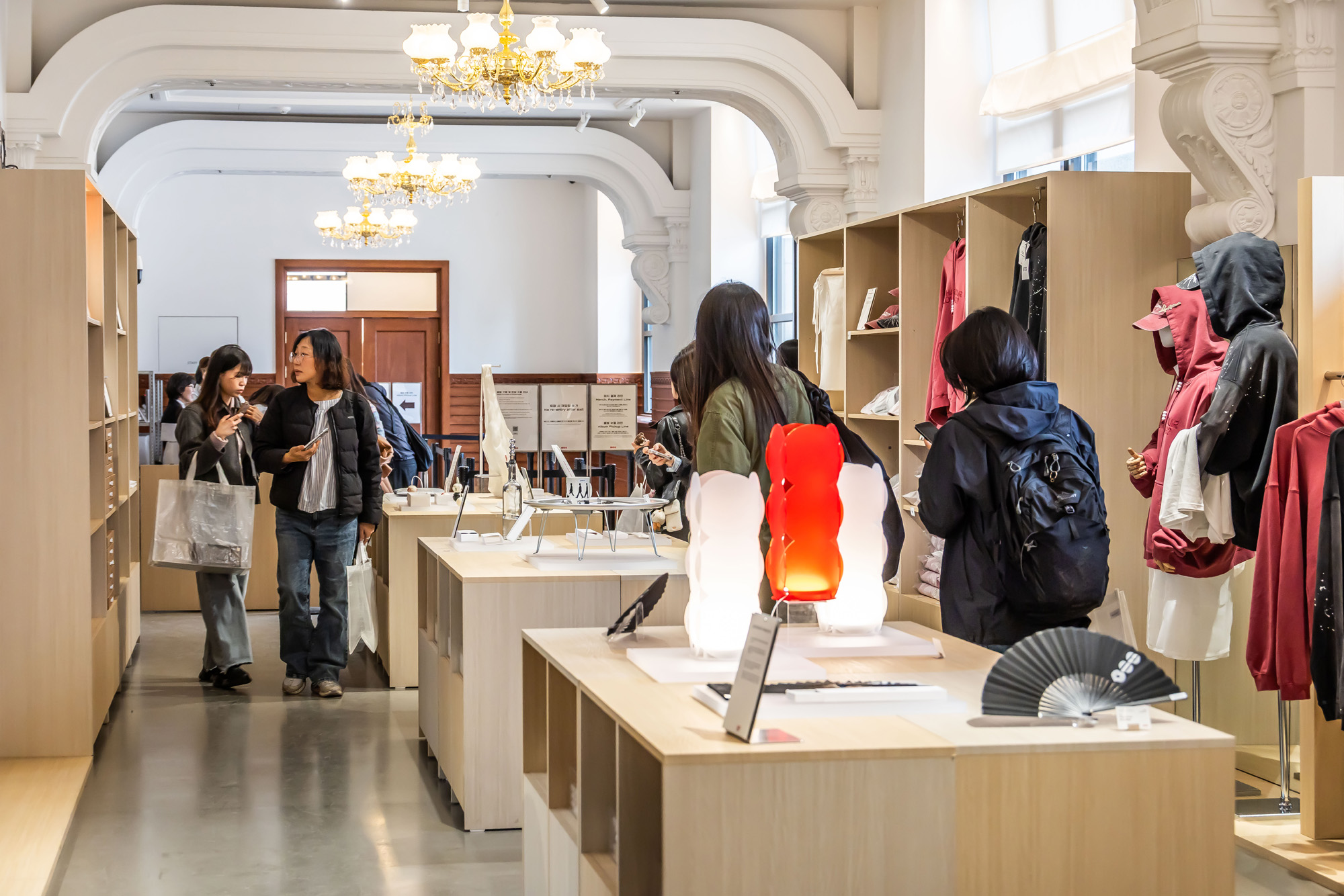 연예;방송;가수;스타;K팝;BTS;방탄소년단;하이브;BTS팝업스토어;신세계백화점더헤리티지;방탄소년단정규5집발매기념팝업