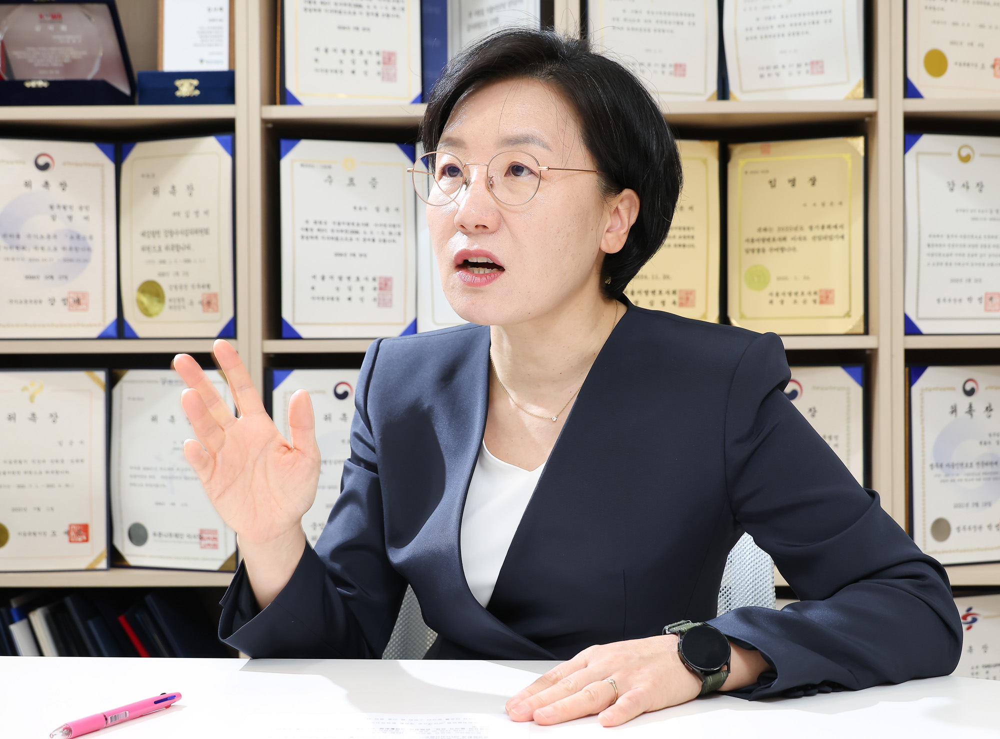 김영미;변호사;스토킹;숭인;법무법인