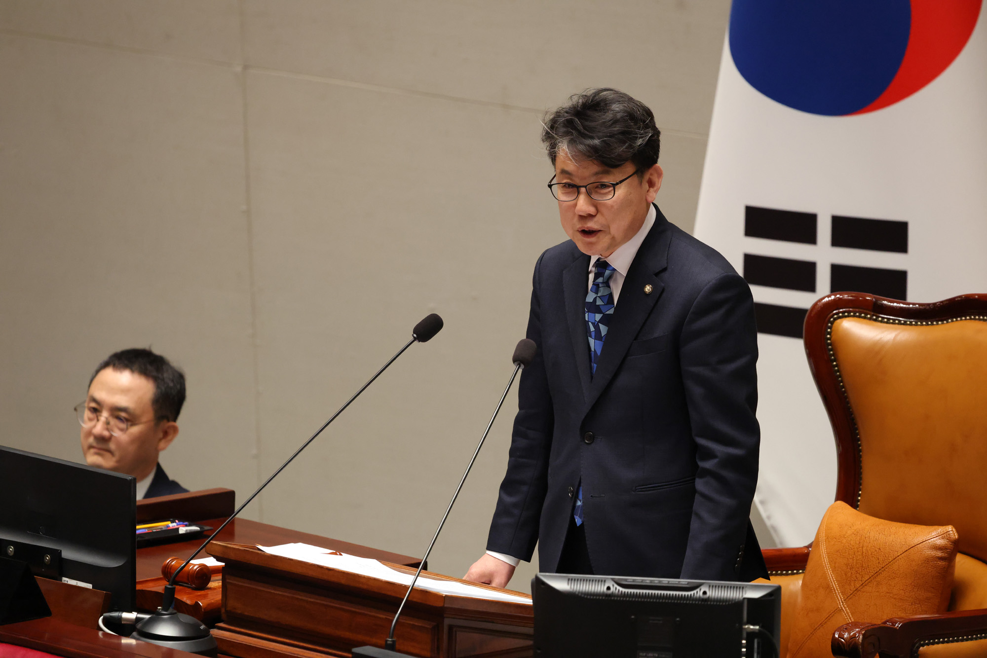 정치;국회;예산결산특별위원회;진성준