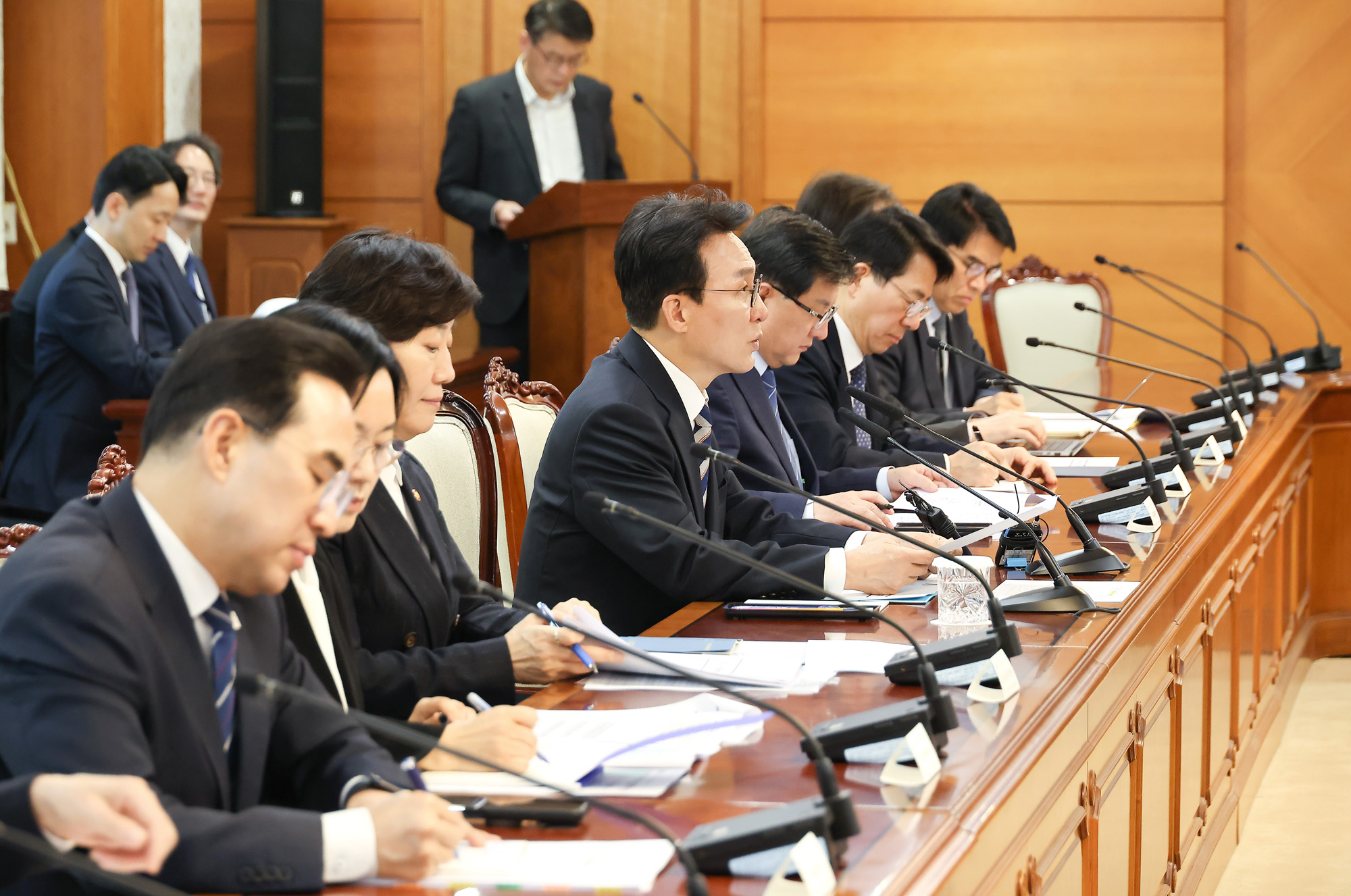 비상경제;중동;원유;이란;전쟁