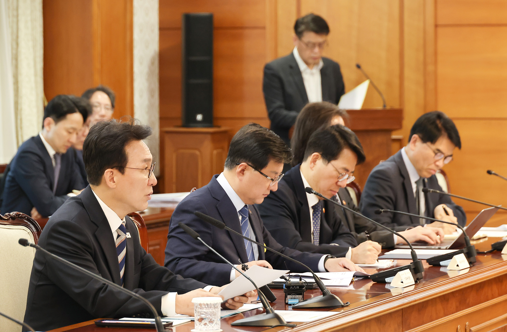 비상경제;중동;원유;이란;전쟁