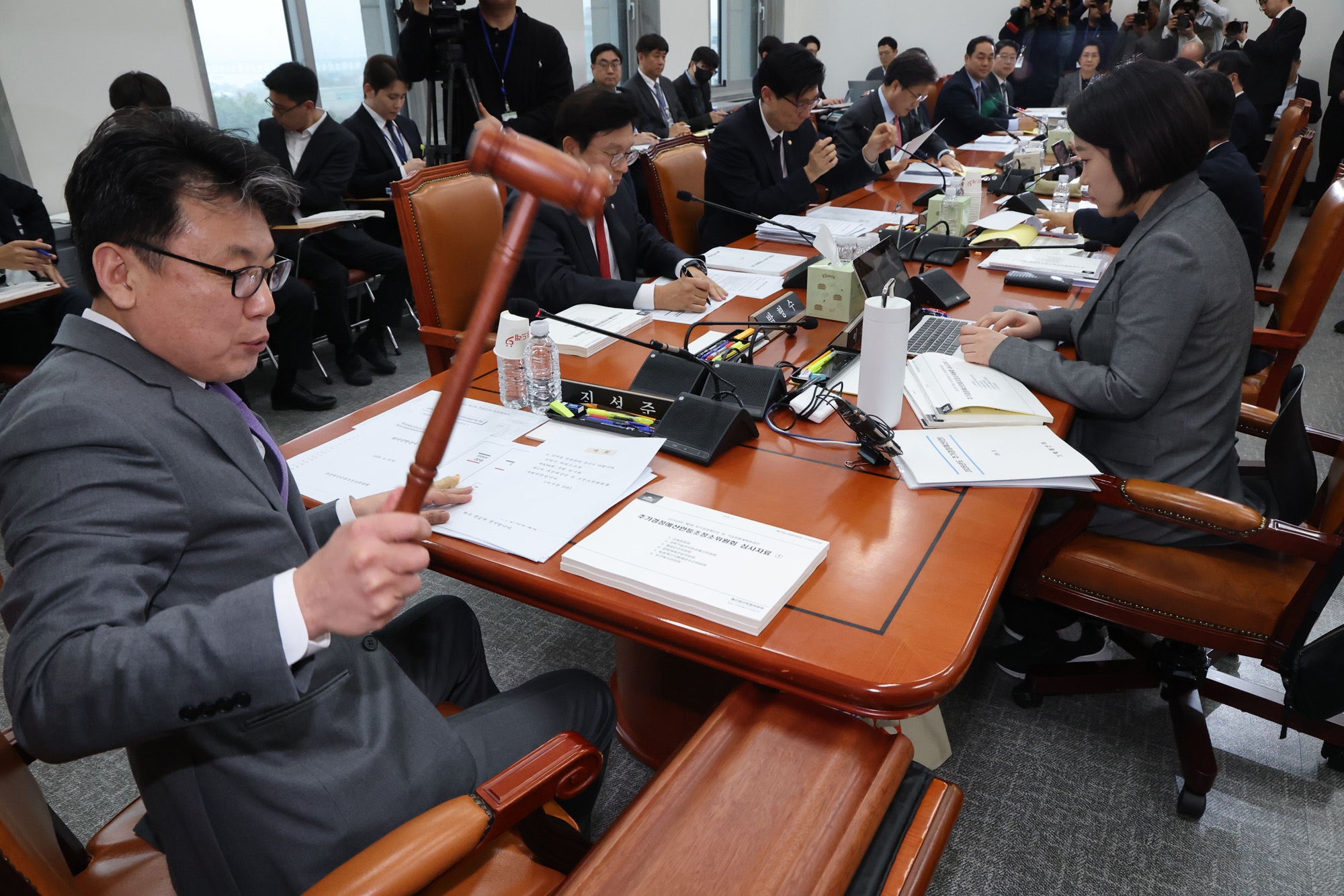 정치;국회;예산결산소위원회;진성준;추가경정예산안