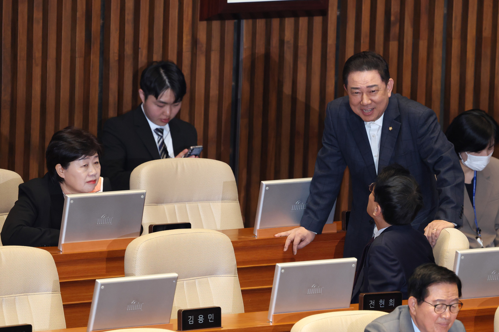 정치;국회;대정부질문;김병기