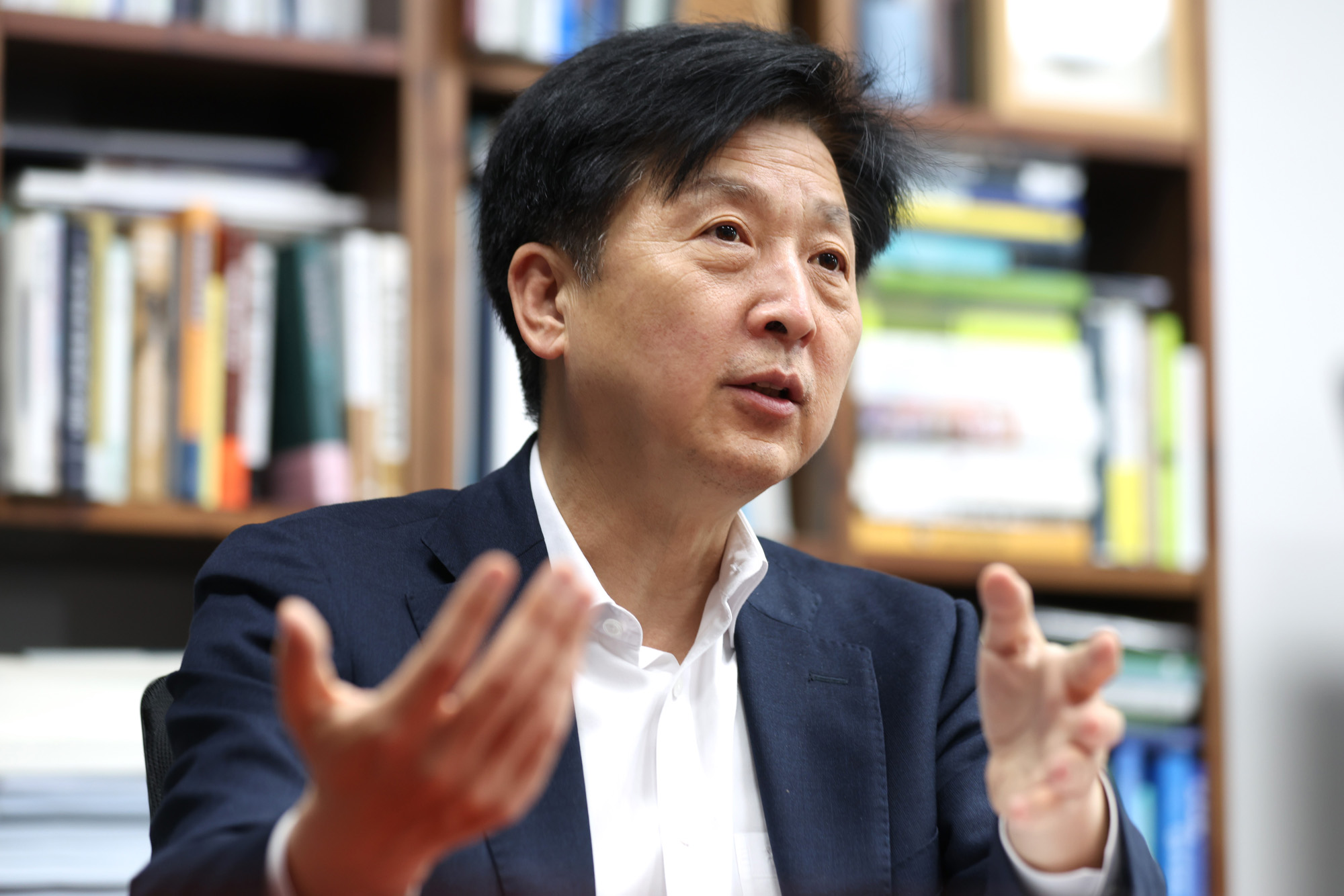 정치;국회;오기형;인터뷰;K-자본시장특별위원회