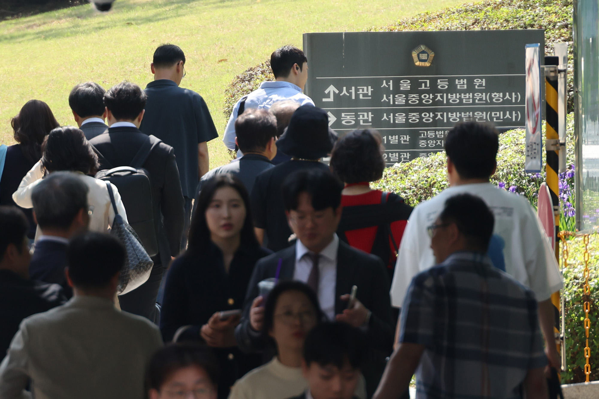 정치;사회;변호사사무소;서초동변호사;세무사;세무법인;세무회계사무소간판;변호사간판
