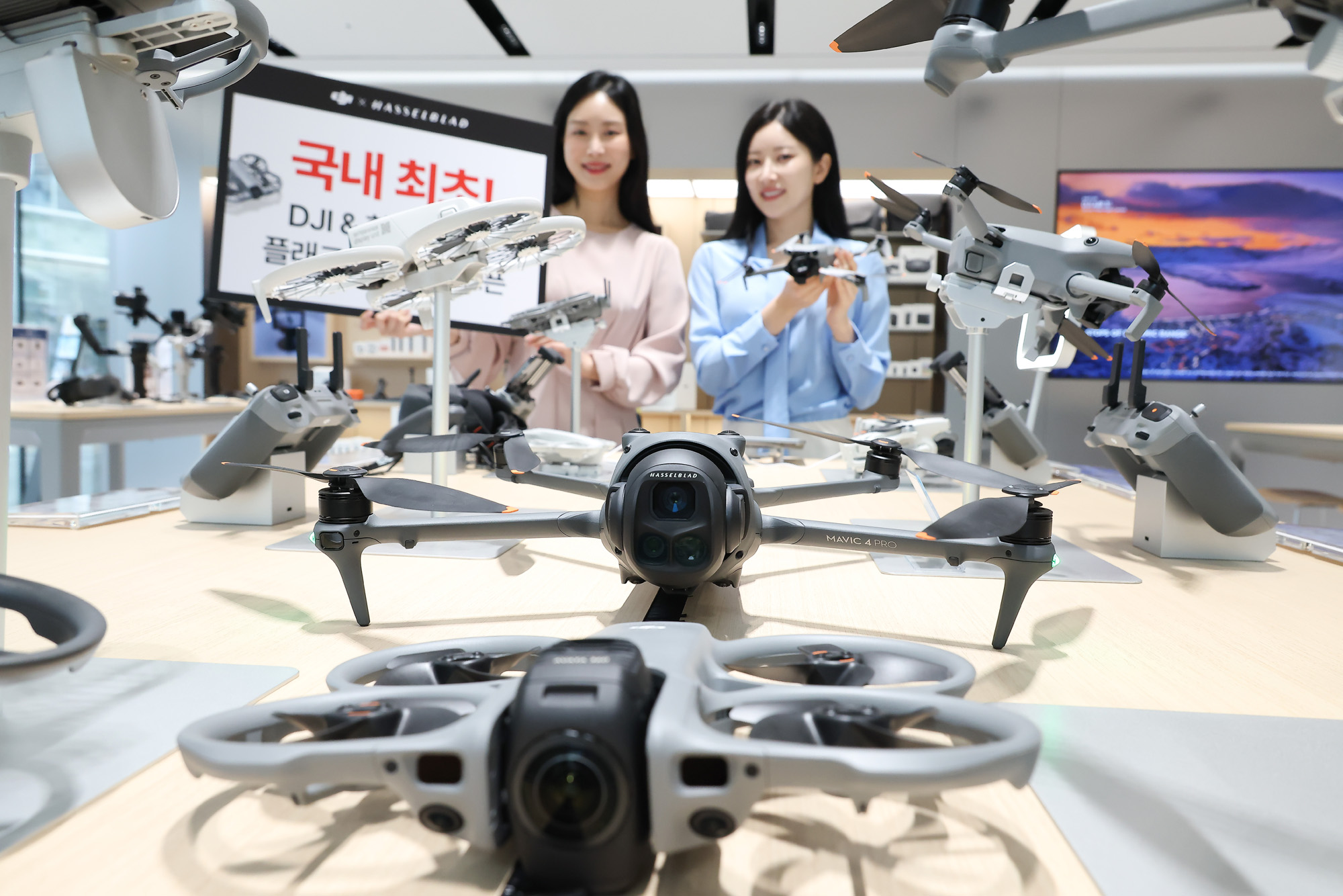 핫셀블라드;DJI;플래그십;스토어;드론;카메라