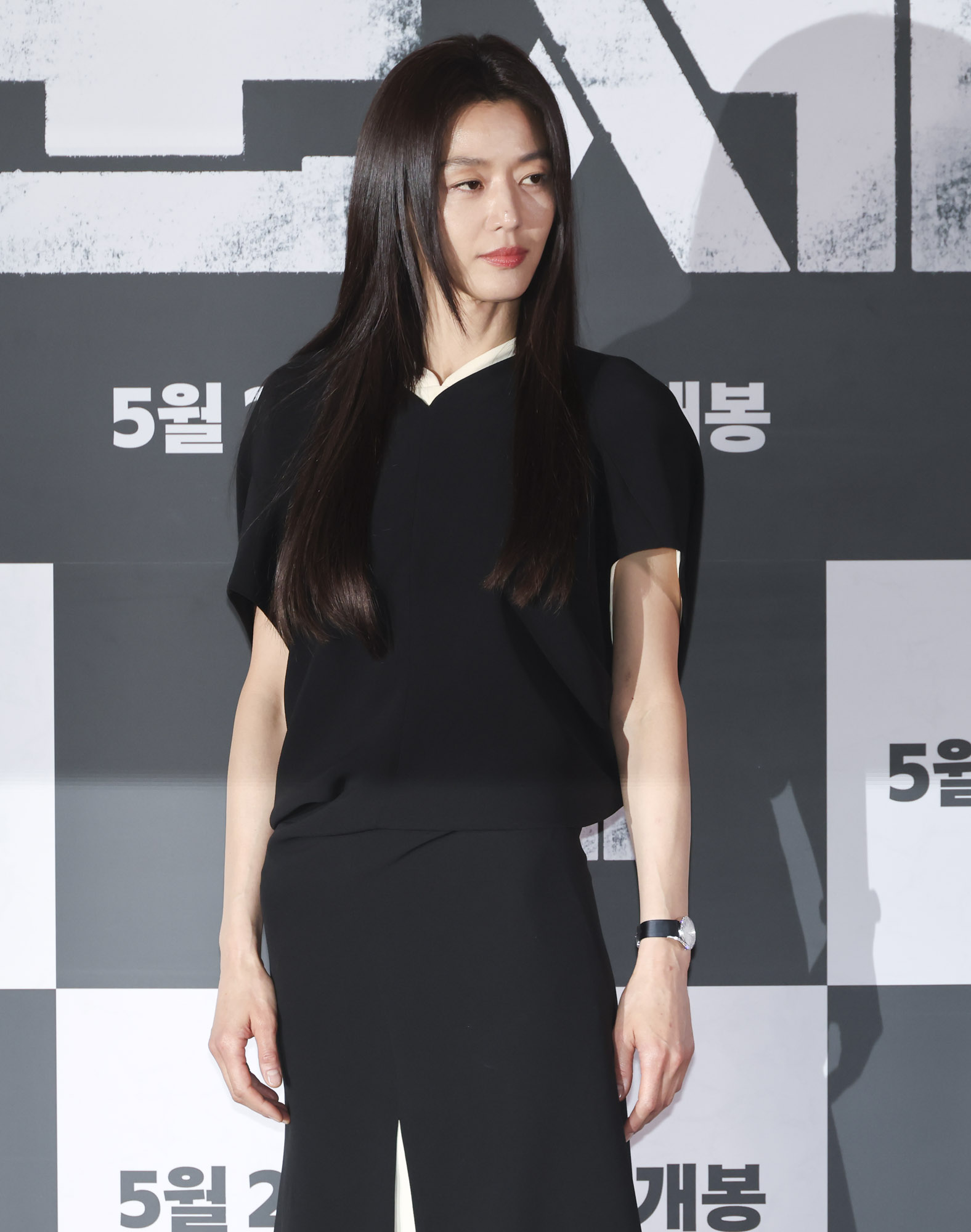 영화군체;군체;연상호군체;영화시사회;언론시사회