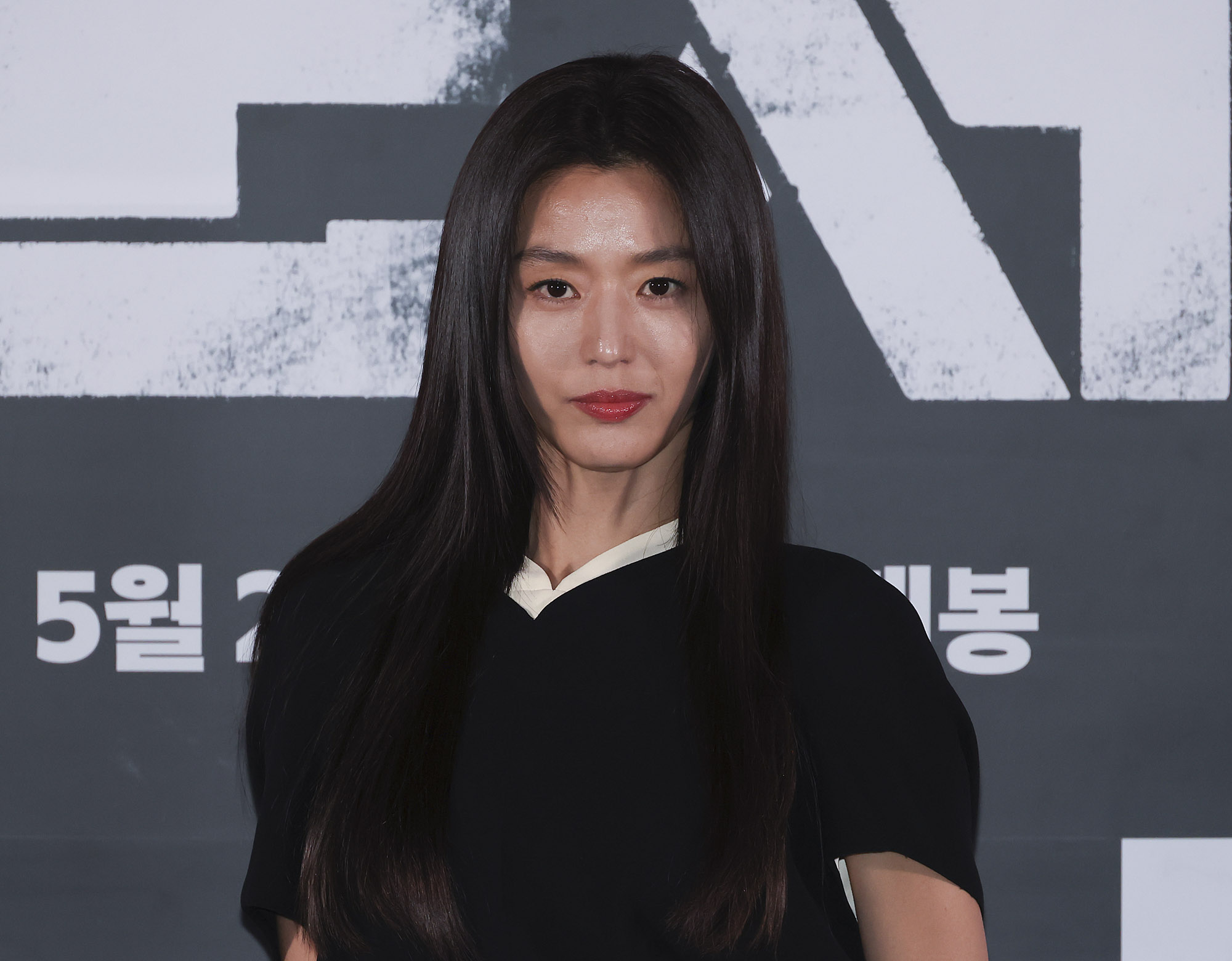 영화군체;군체;연상호군체;영화시사회;언론시사회