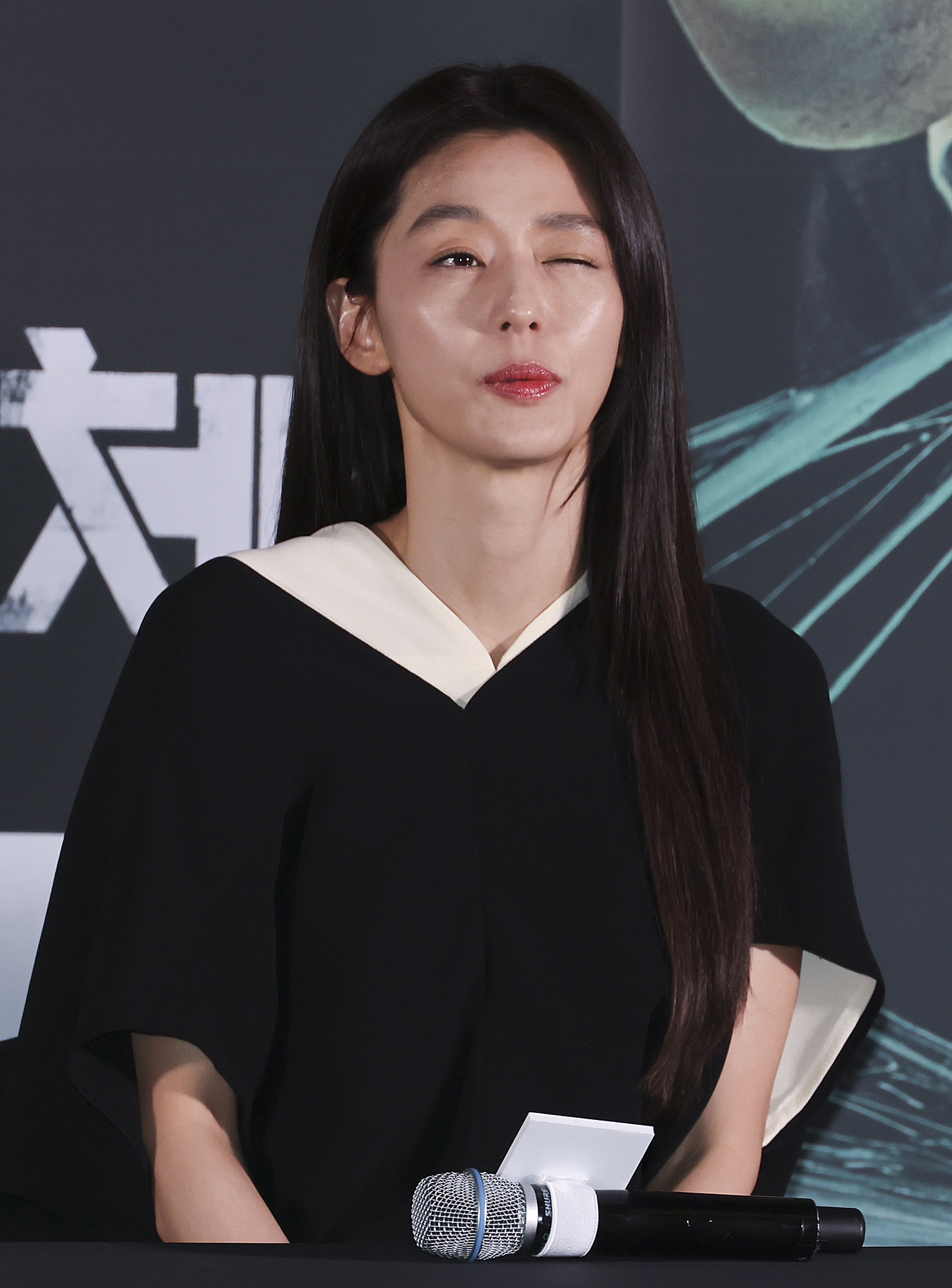 영화군체;군체;연상호군체;영화시사회;언론시사회