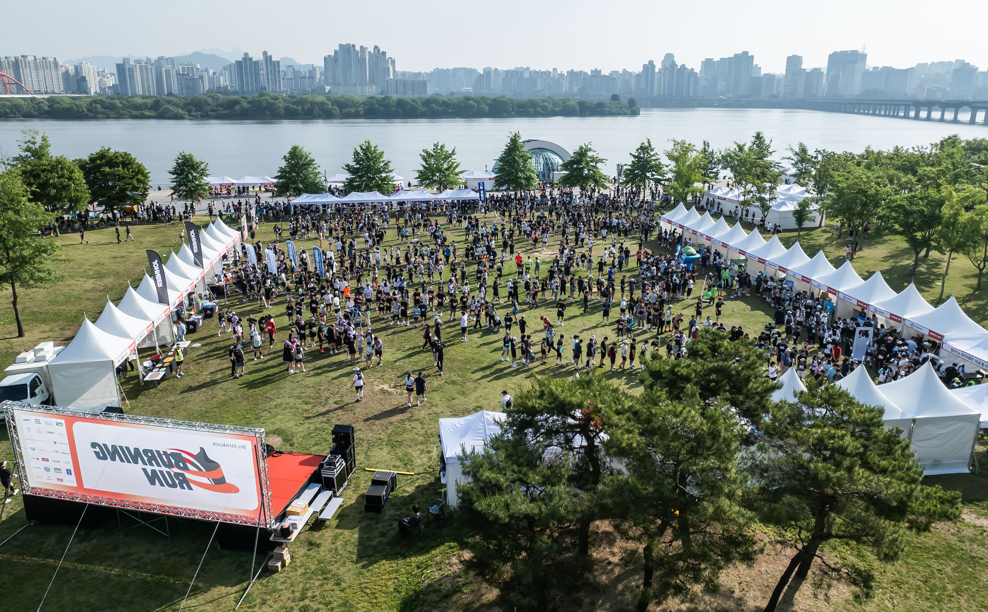 비즈한국;버닝런;비즈한국버닝런2026;버닝런마라톤대회;캐주얼러닝페스티벌