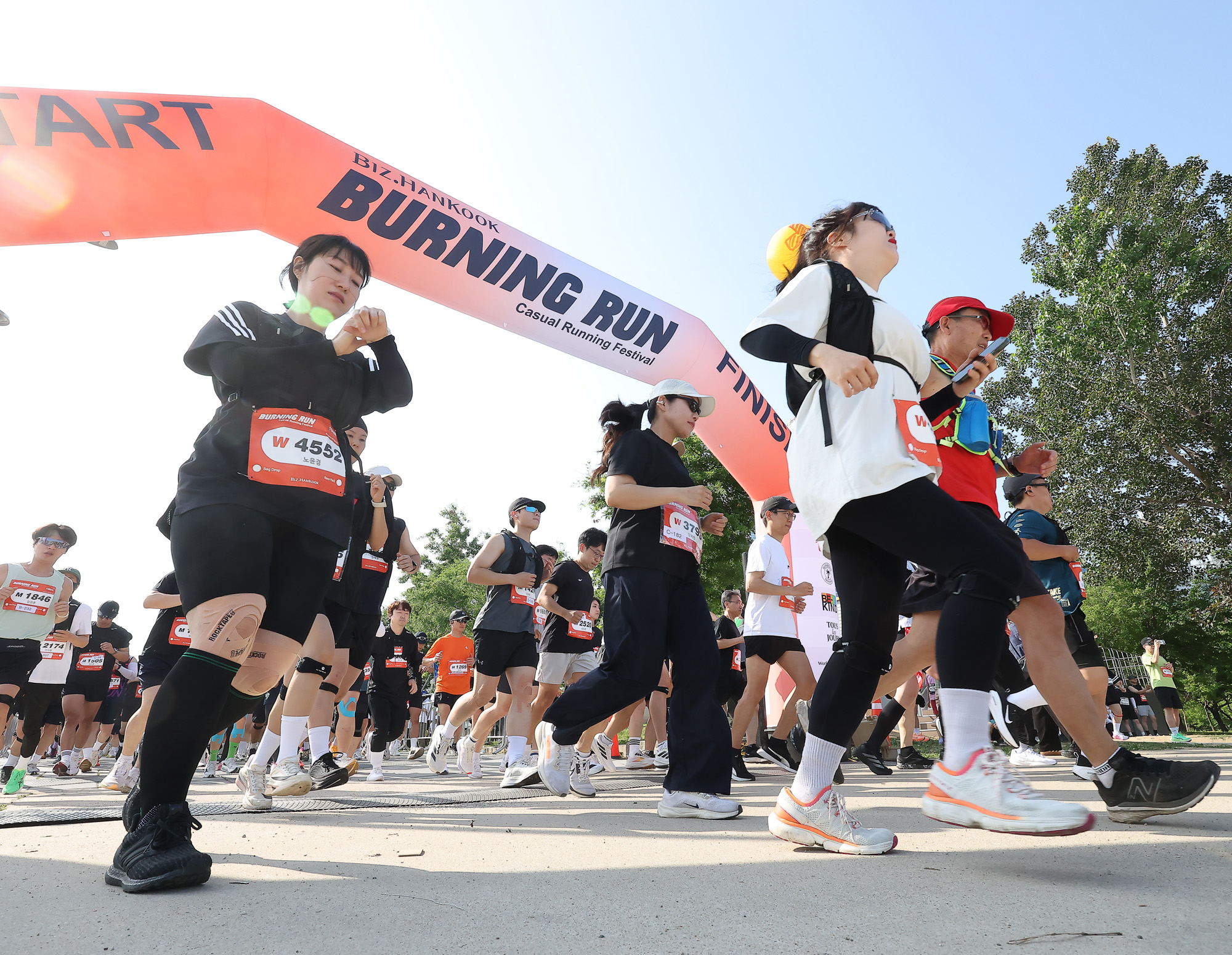 비즈한국;버닝런;비즈한국버닝런2026;버닝런마라톤대회;캐주얼러닝페스티벌