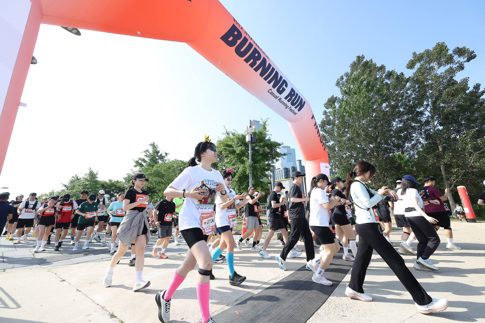비즈한국;버닝런;비즈한국버닝런2026;버닝런마라톤대회;캐주얼러닝페스티벌