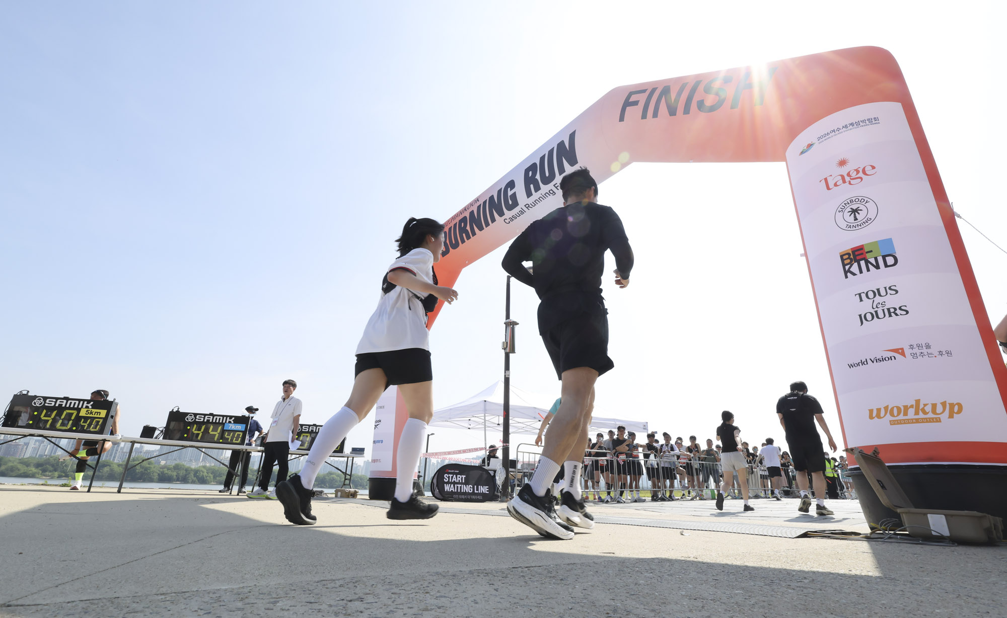 버닝런;버닝런2026;마라톤;비즈한국