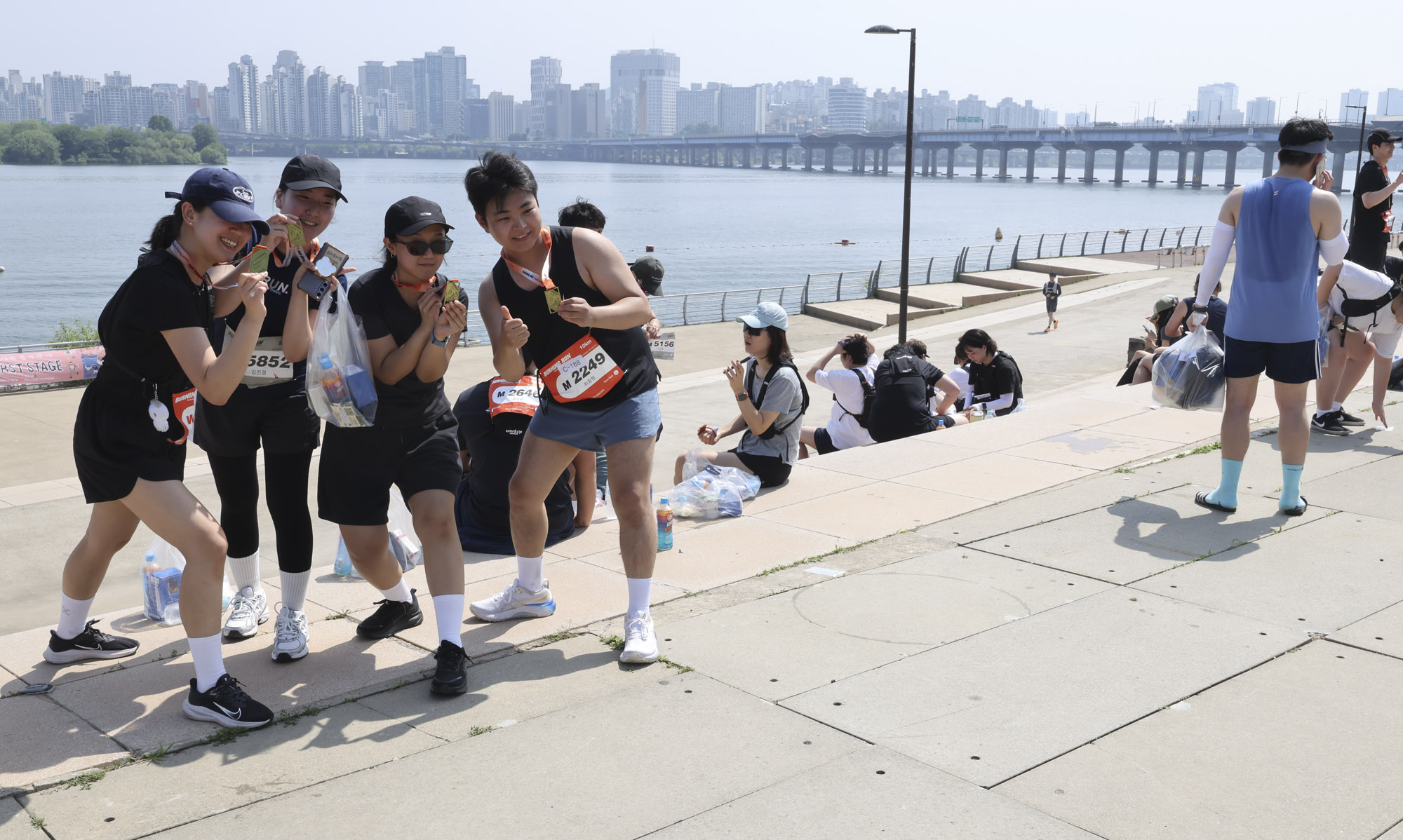 버닝런;버닝런2026;마라톤;비즈한국