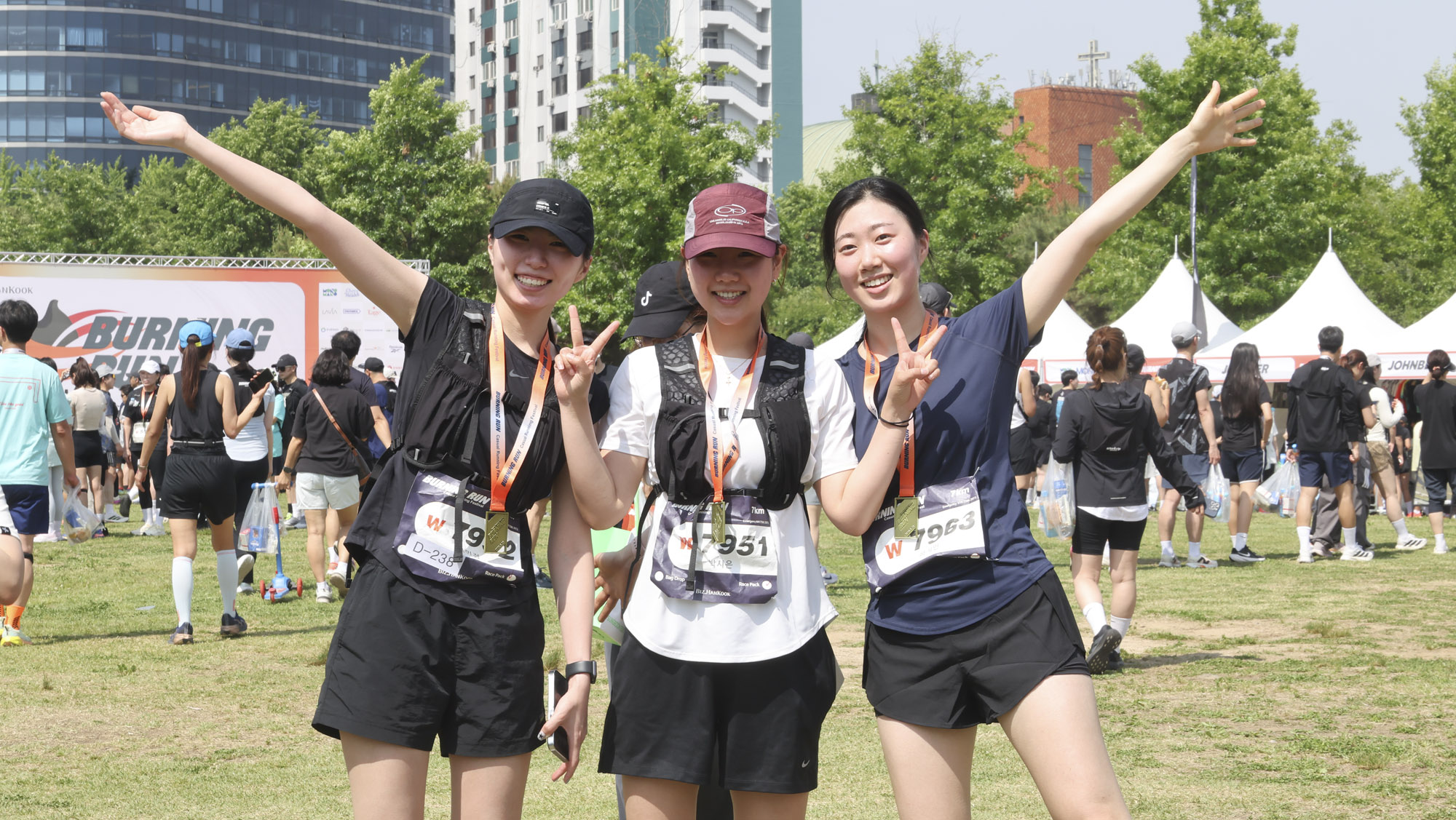 버닝런;버닝런2026;마라톤;비즈한국