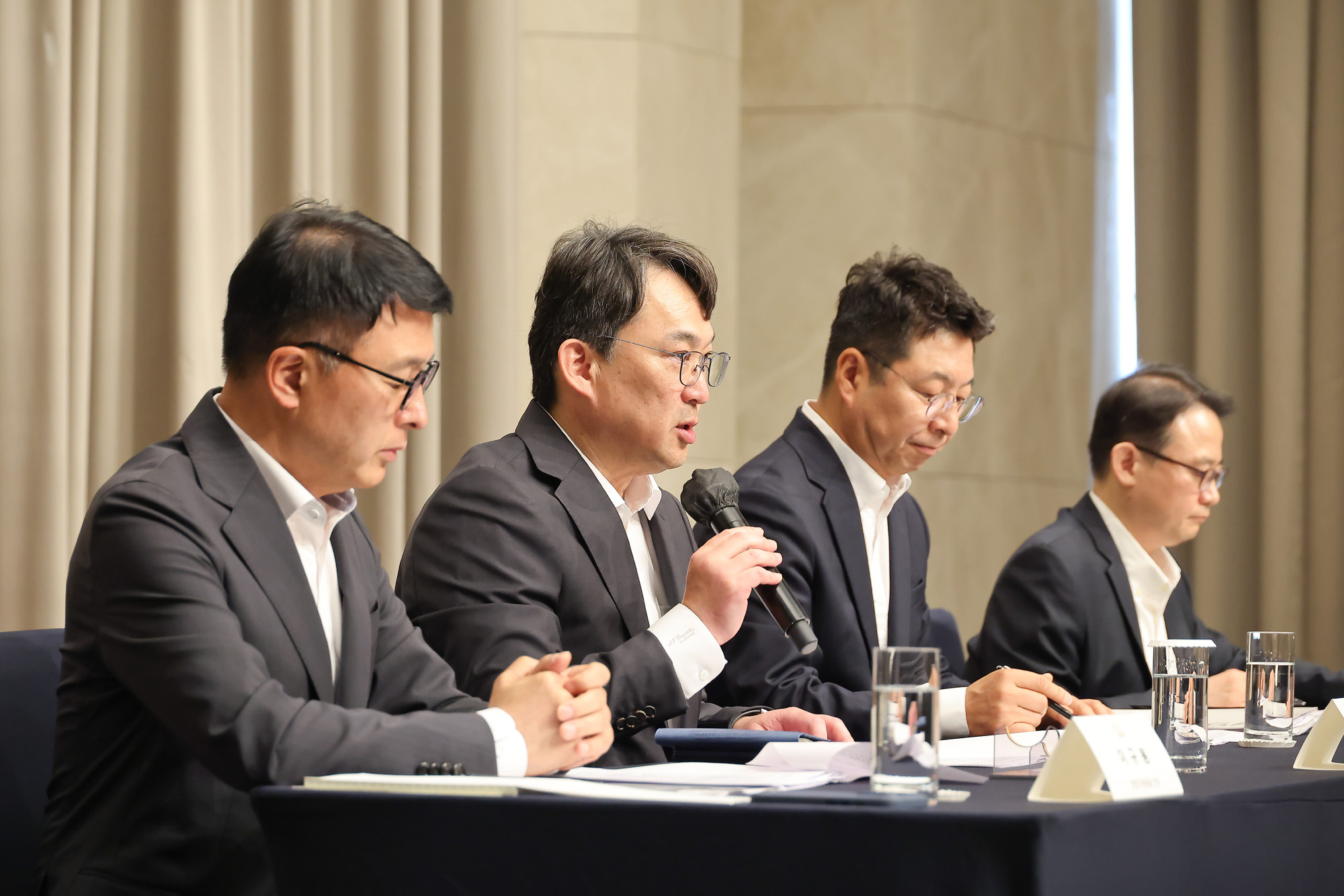 정용진;신세계;회장;사과문;탱크데이;스타벅스