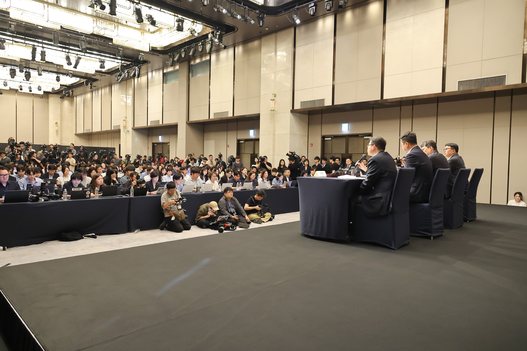 정용진;신세계;회장;사과문;탱크데이;스타벅스